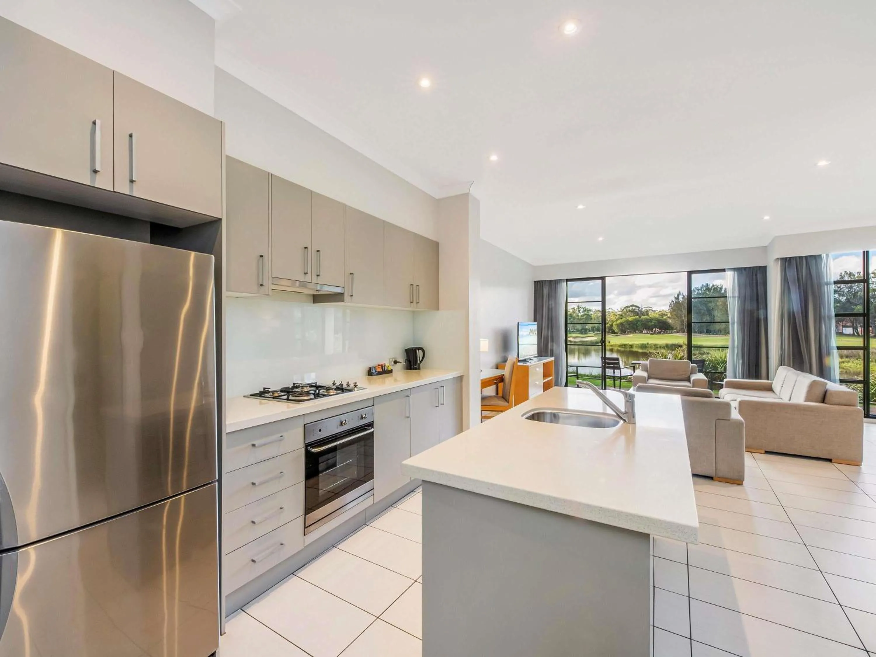 Bedroom in Mercure Kooindah Waters Central Coast