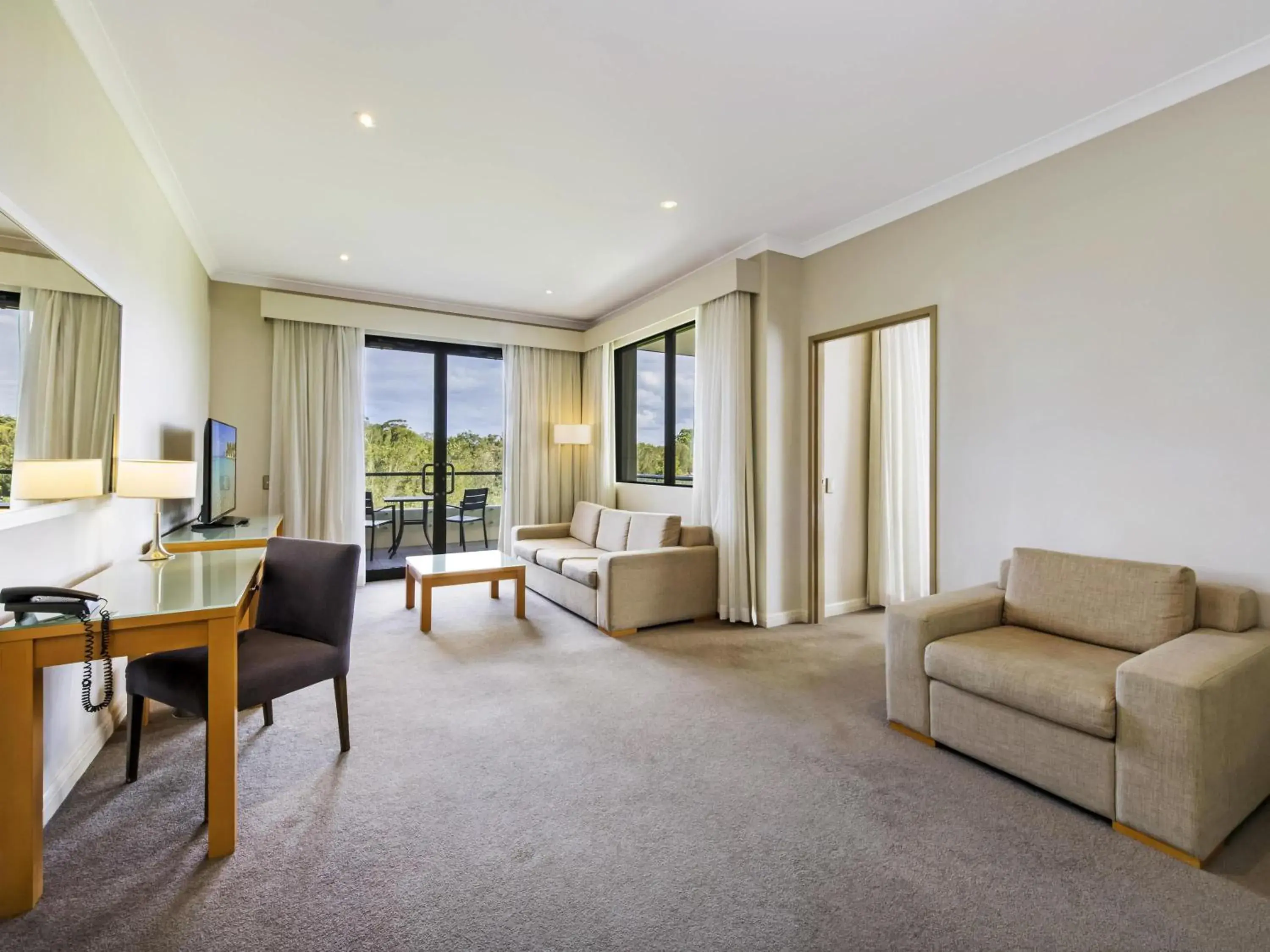 Bedroom in Mercure Kooindah Waters Central Coast Bedroom in Mercure Kooindah Waters Central Coast