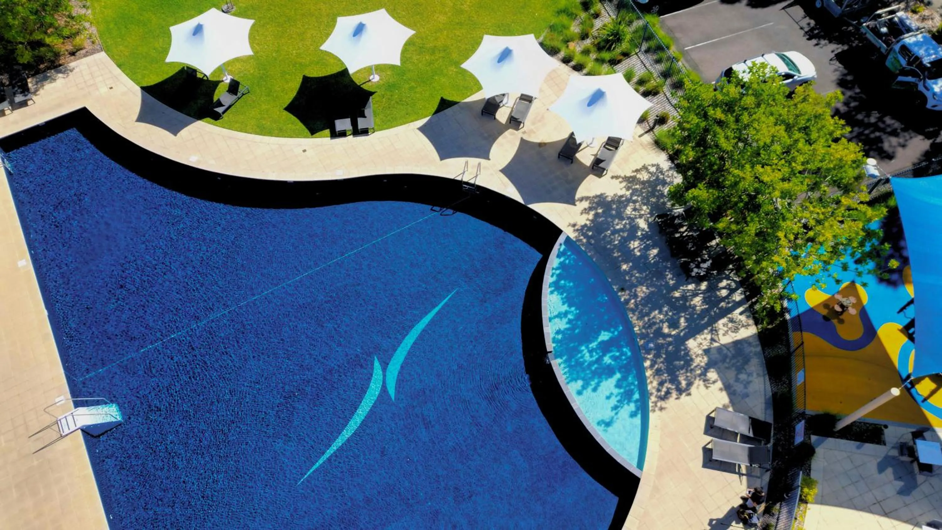 Swimming pool in Mercure Kooindah Waters Central Coast