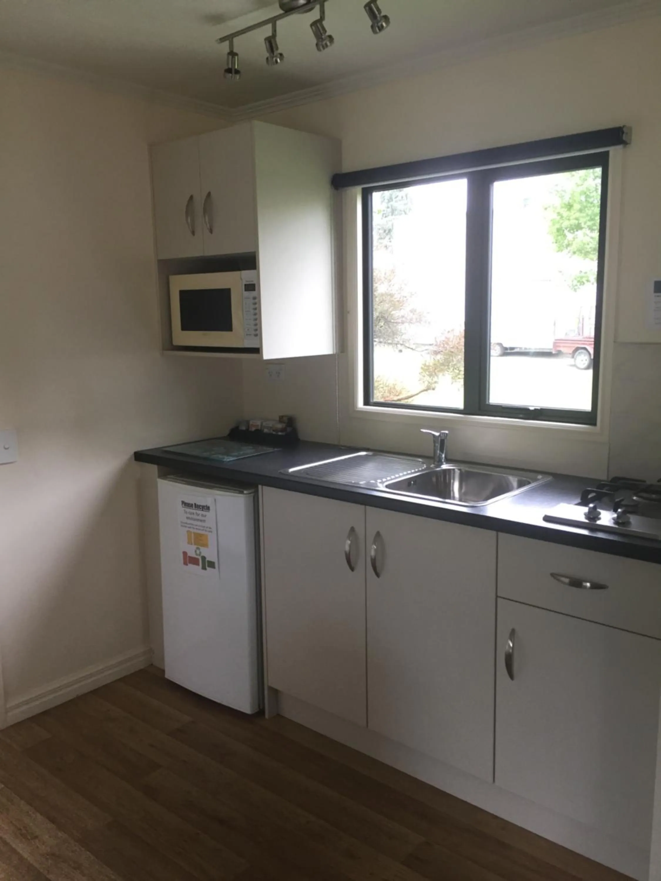 Kitchen or kitchenette in Geraldine TOP 10 Holiday Park