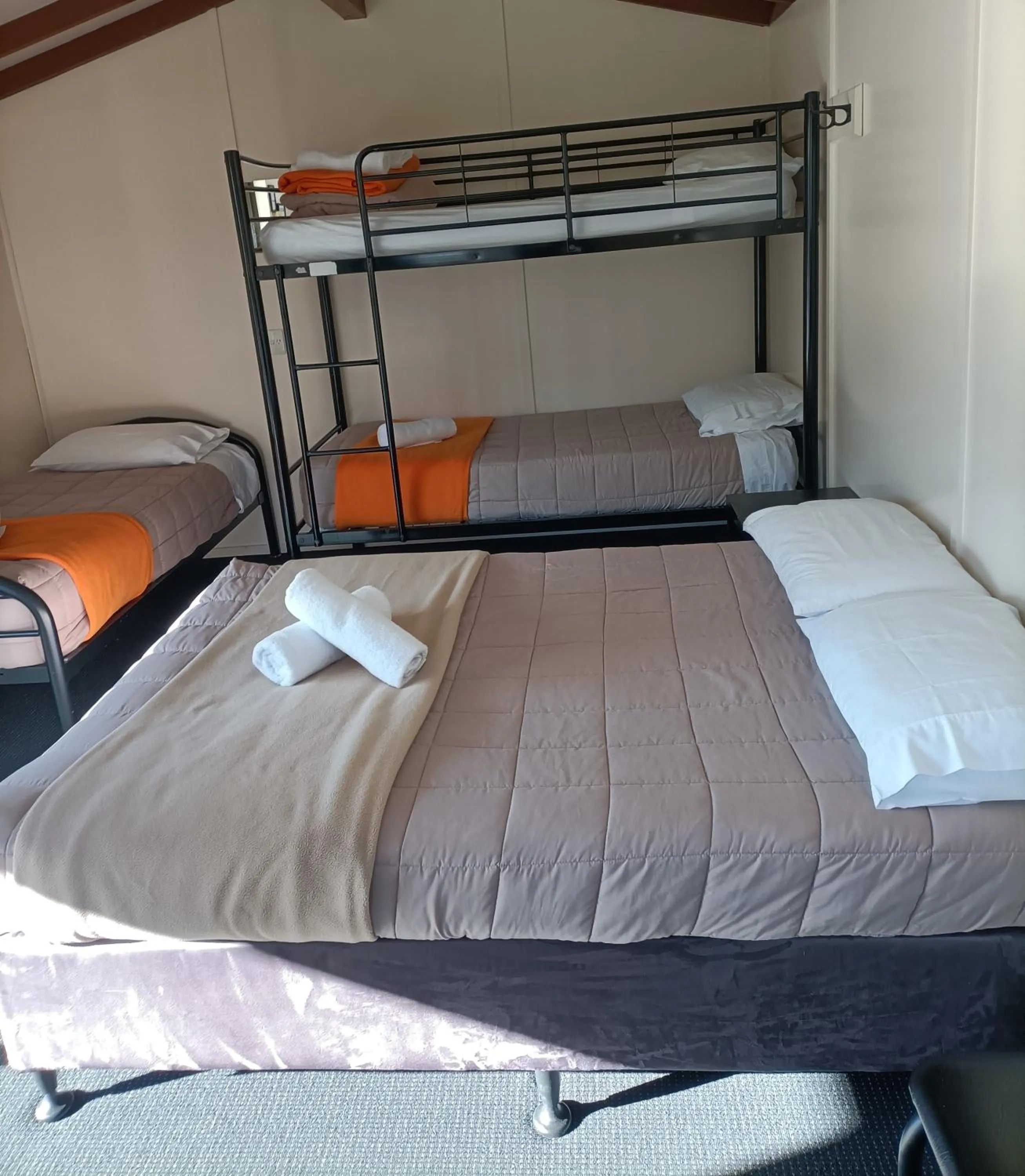 Bed in Geraldine TOP 10 Holiday Park