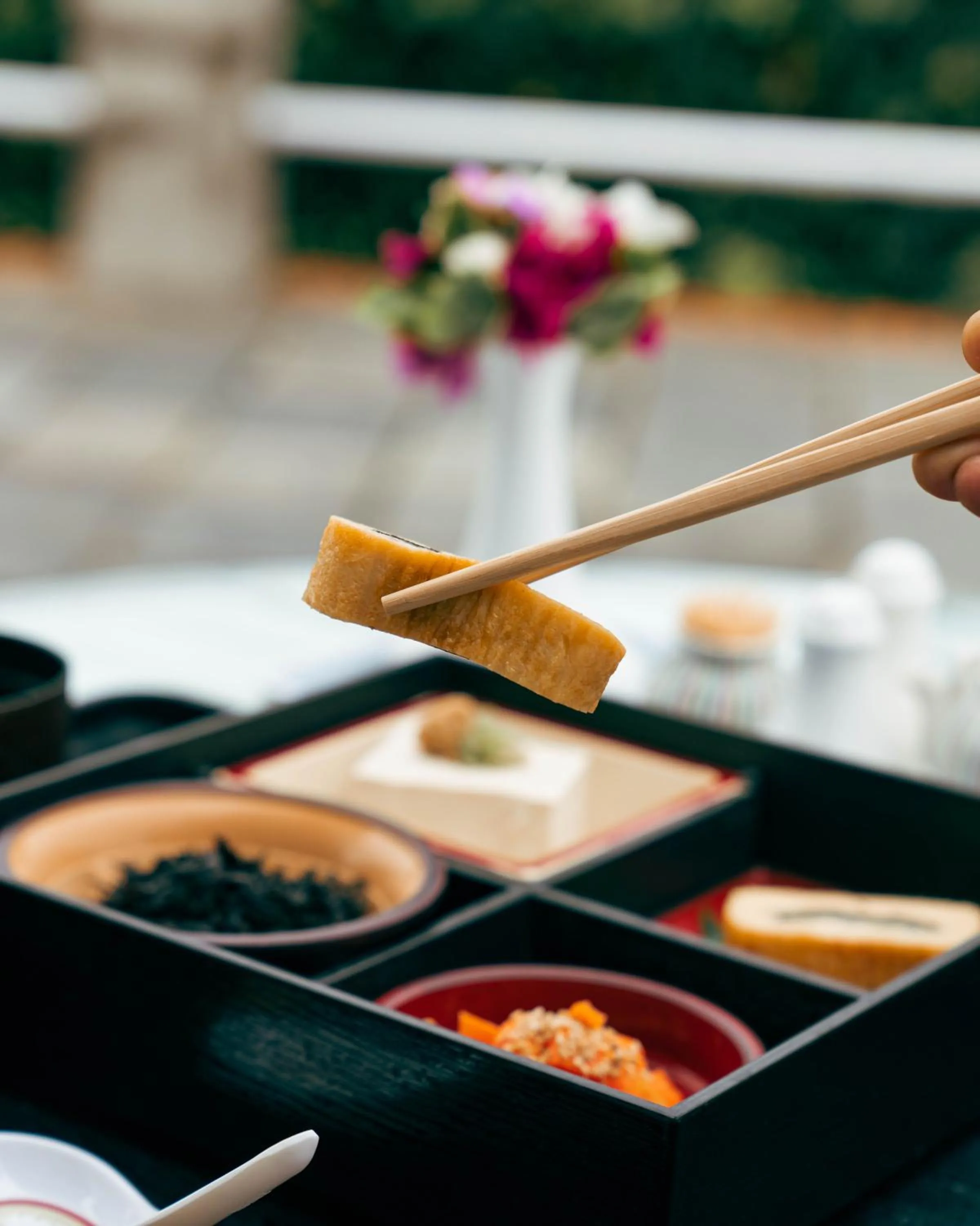 Restaurant/places to eat in Hokke Lumbini