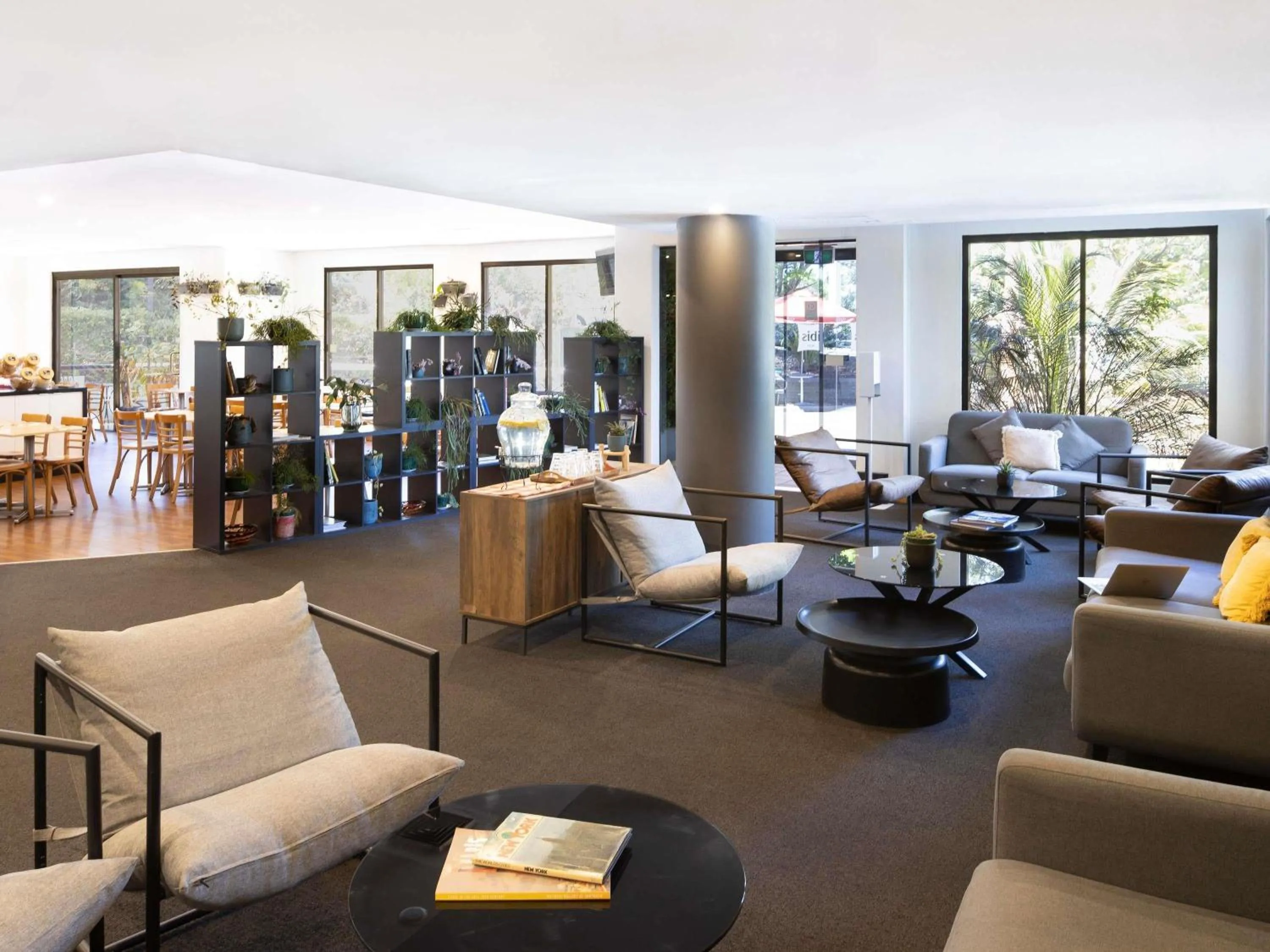 Property building in ibis Thornleigh