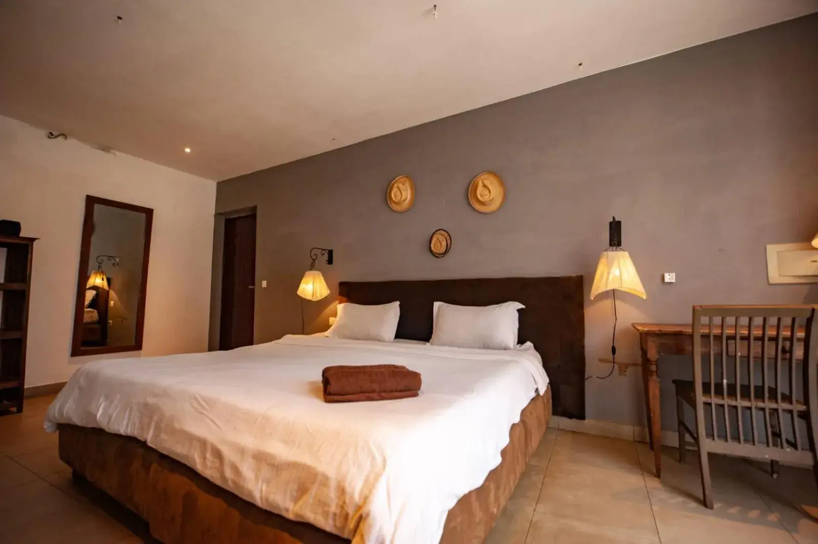 Superior Twin Room in Hôtel Restaurant La Ribaudière Superior Twin Room in Hôtel Restaurant La Ribaudière