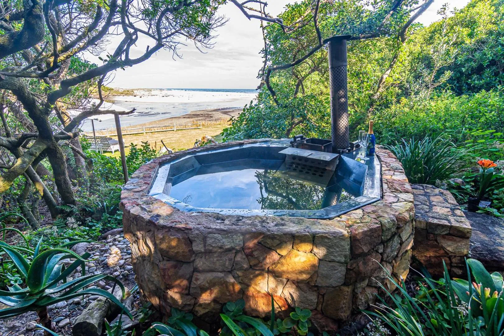 Hot Tub in Kennedys Beach Villa