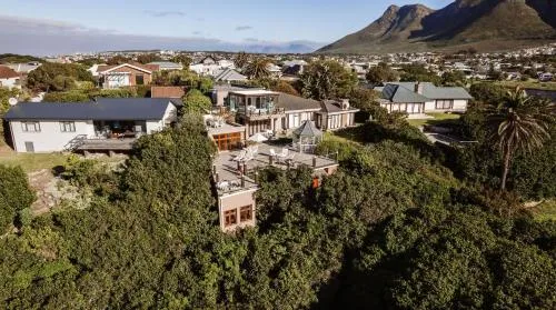 Kennedys Beach Villa