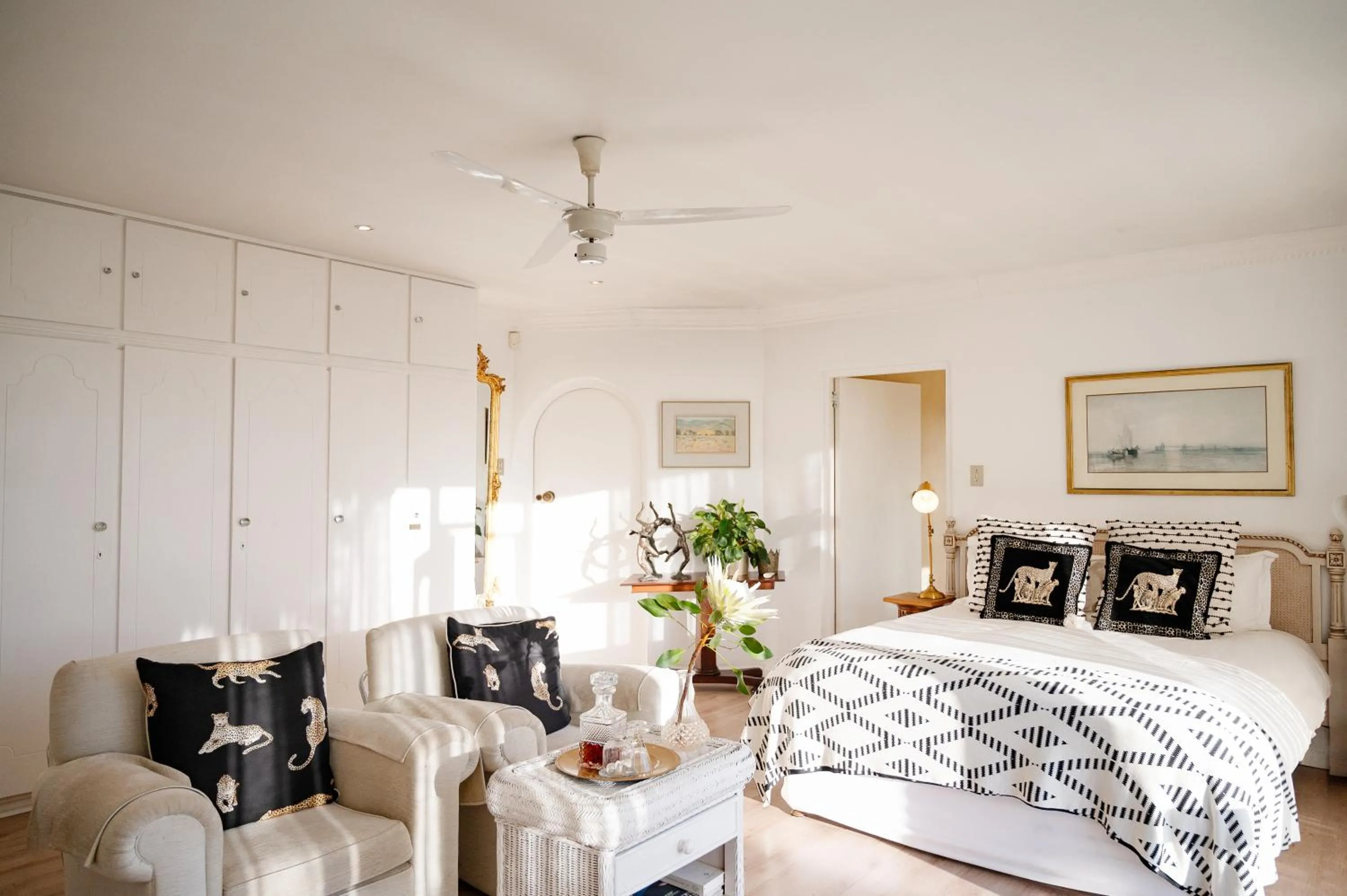 Bed in Kennedys Beach Villa