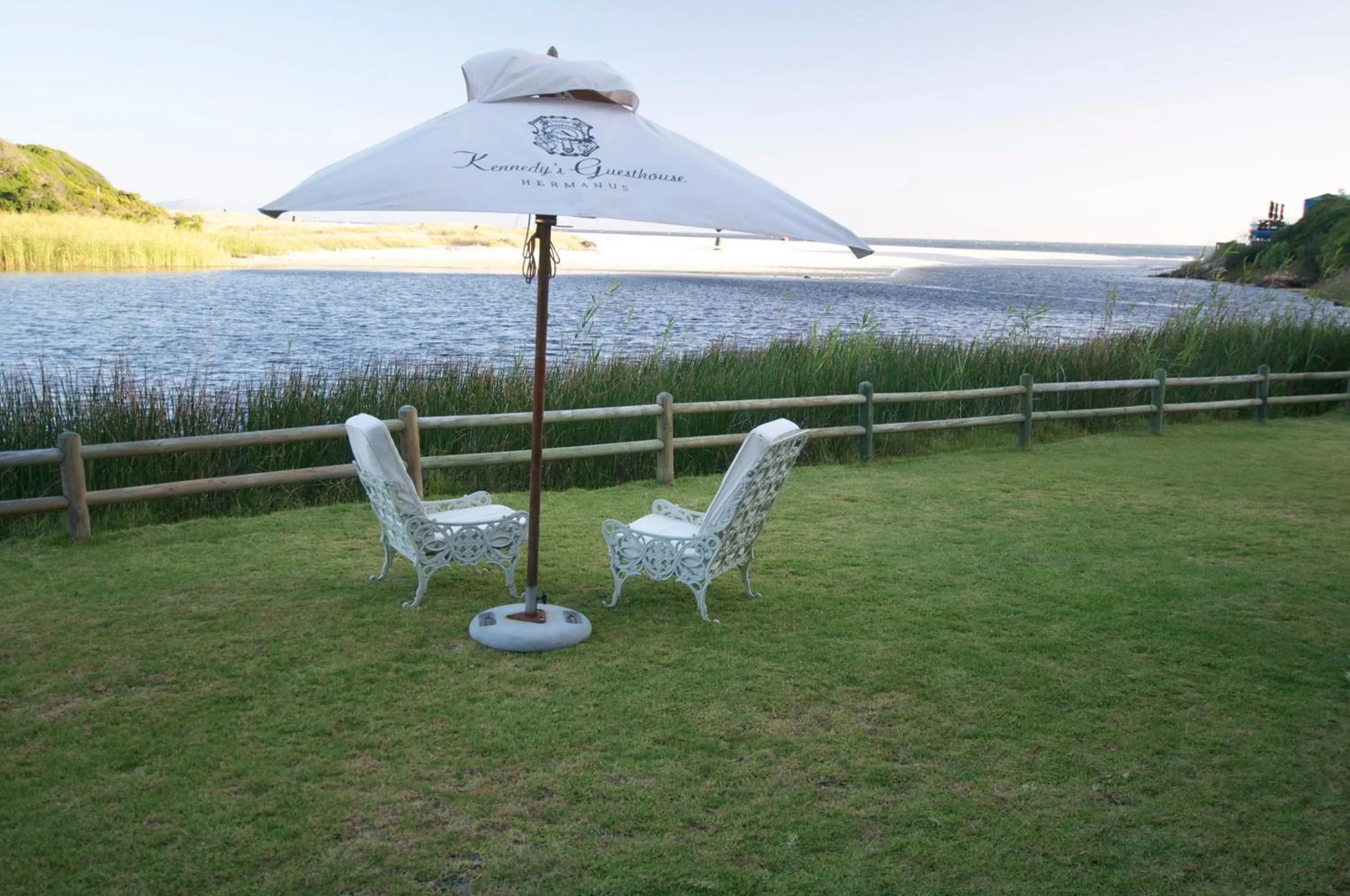 Natural landscape in Kennedys Beach Villa