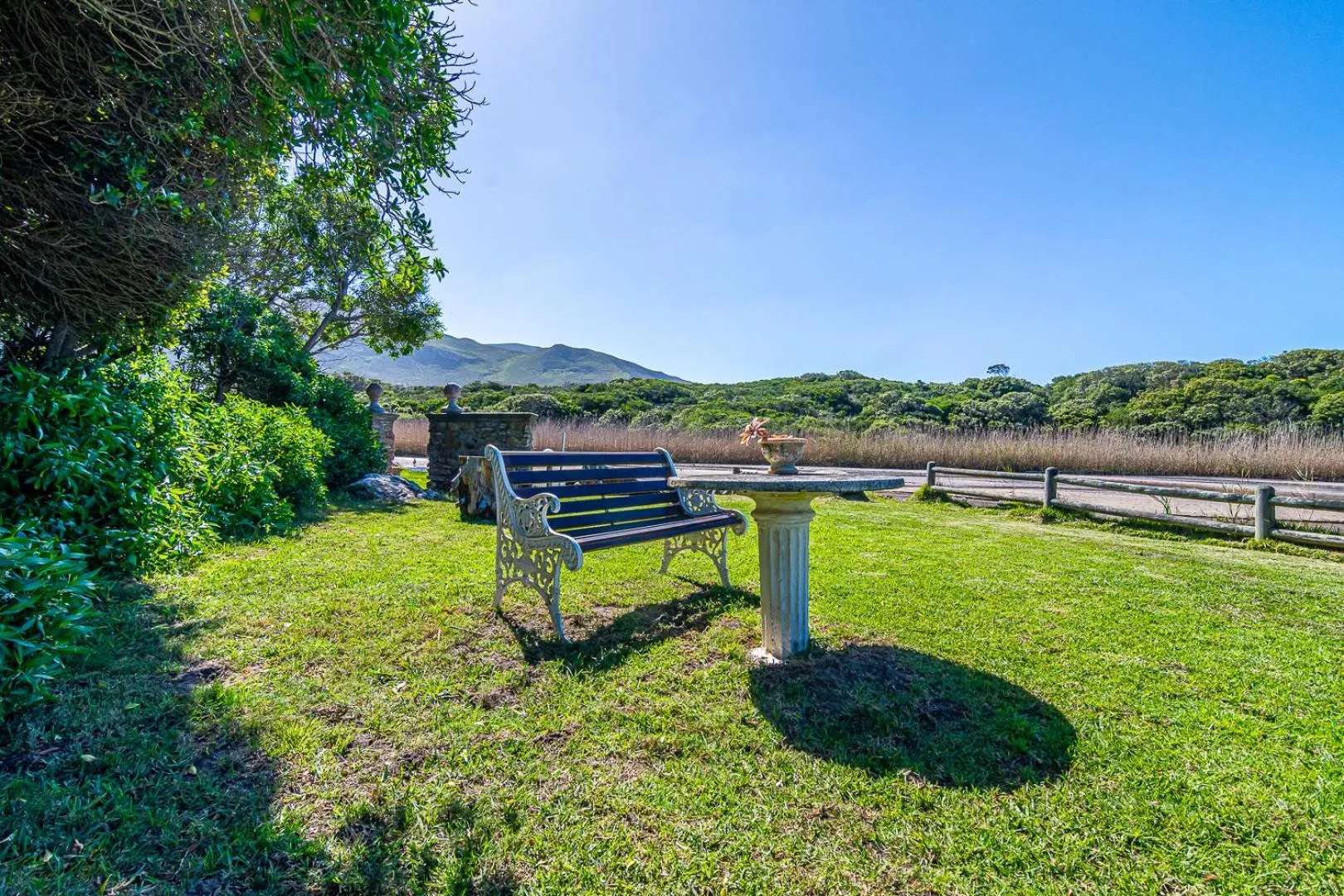 Garden in Kennedys Beach Villa