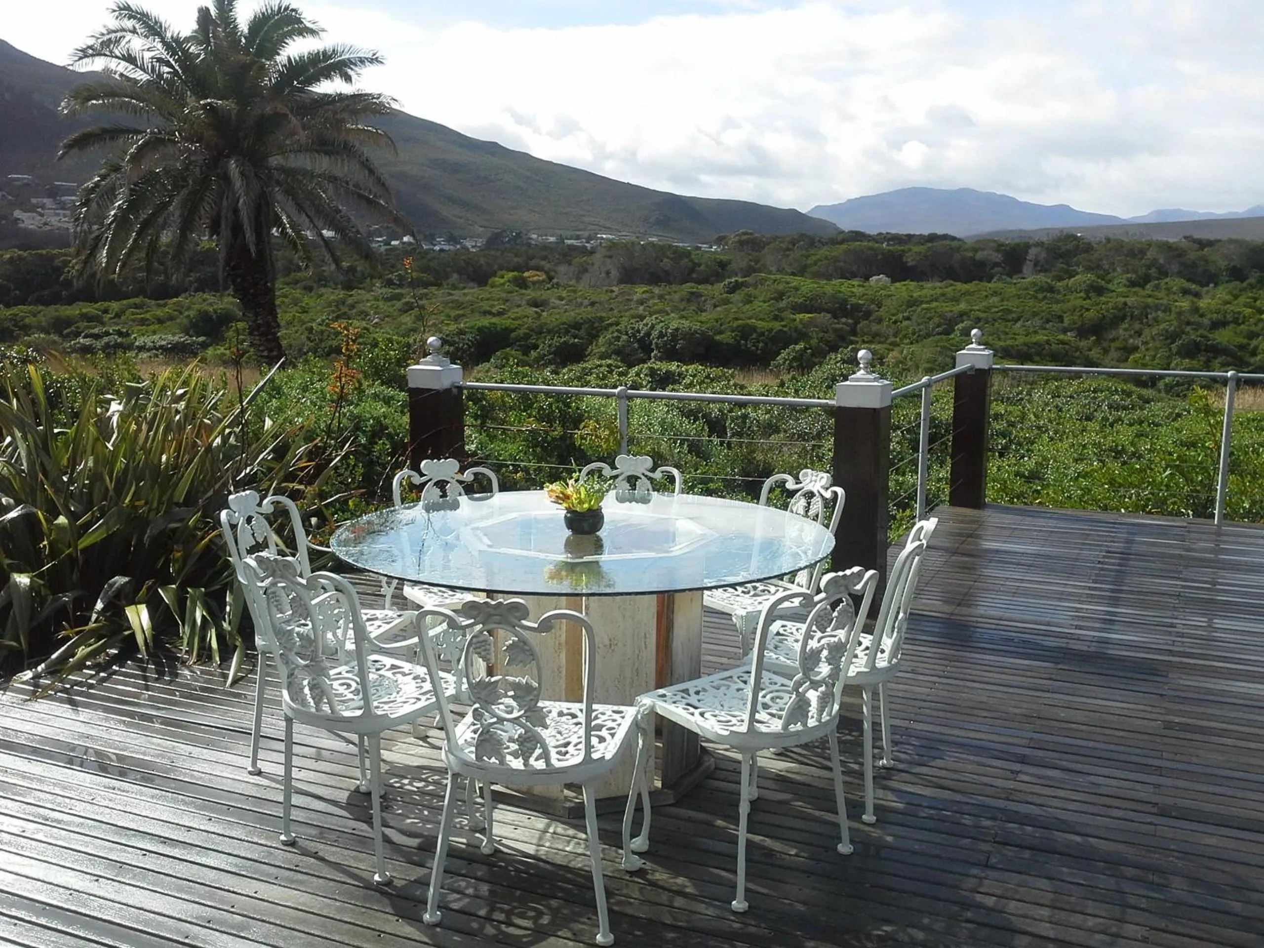 Natural landscape in Kennedys Beach Villa