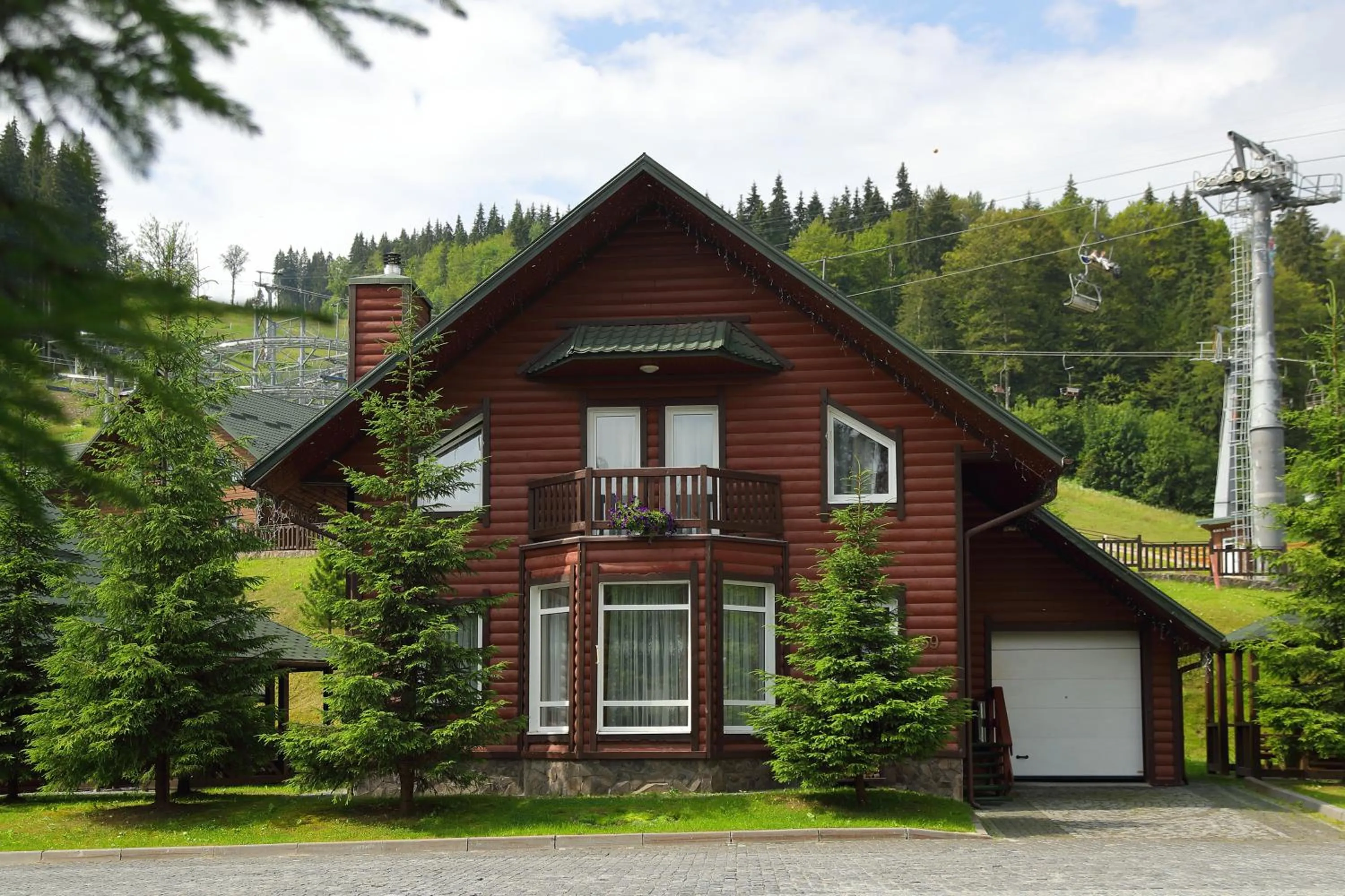 Facade/entrance in Bukovel Hotel