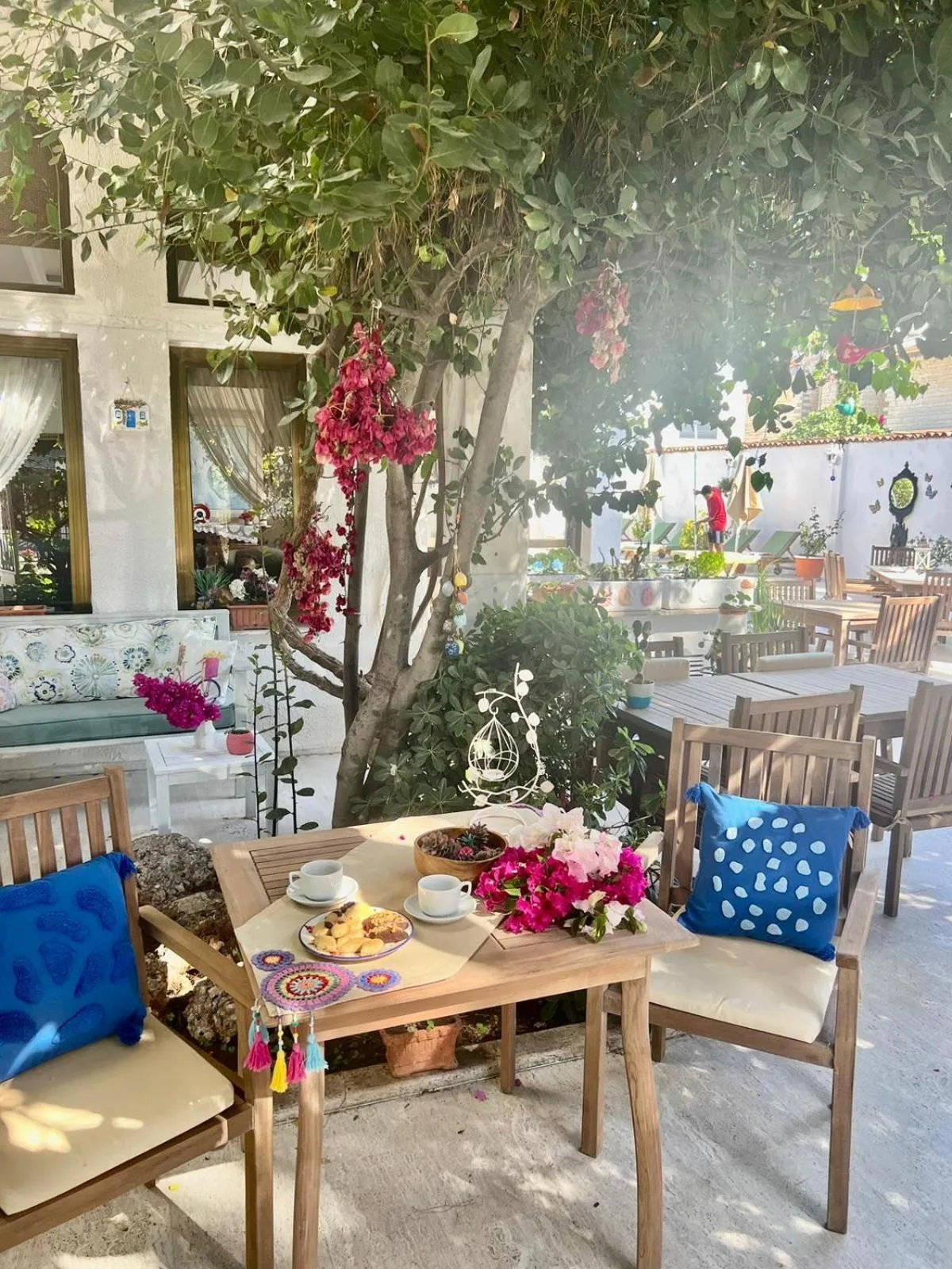 Seating area in Carikci Hotel