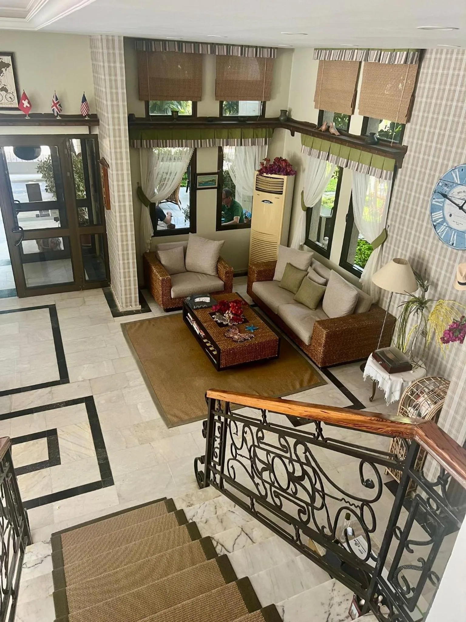 Seating area in Carikci Hotel