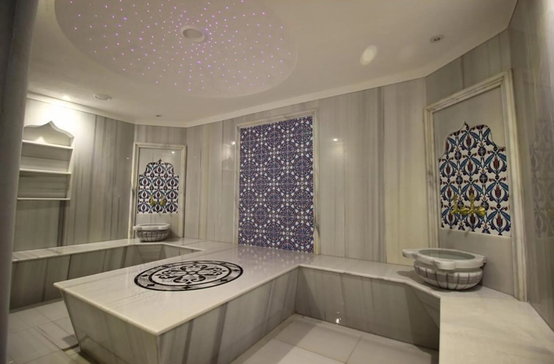 Spa and wellness centre/facilities in Graf Victor Hotel