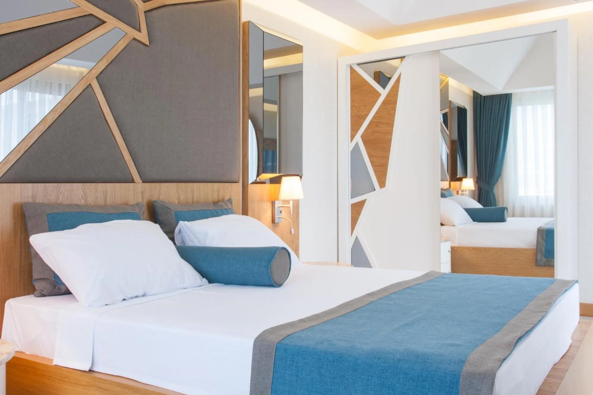 Bedroom in Graf Victor Hotel