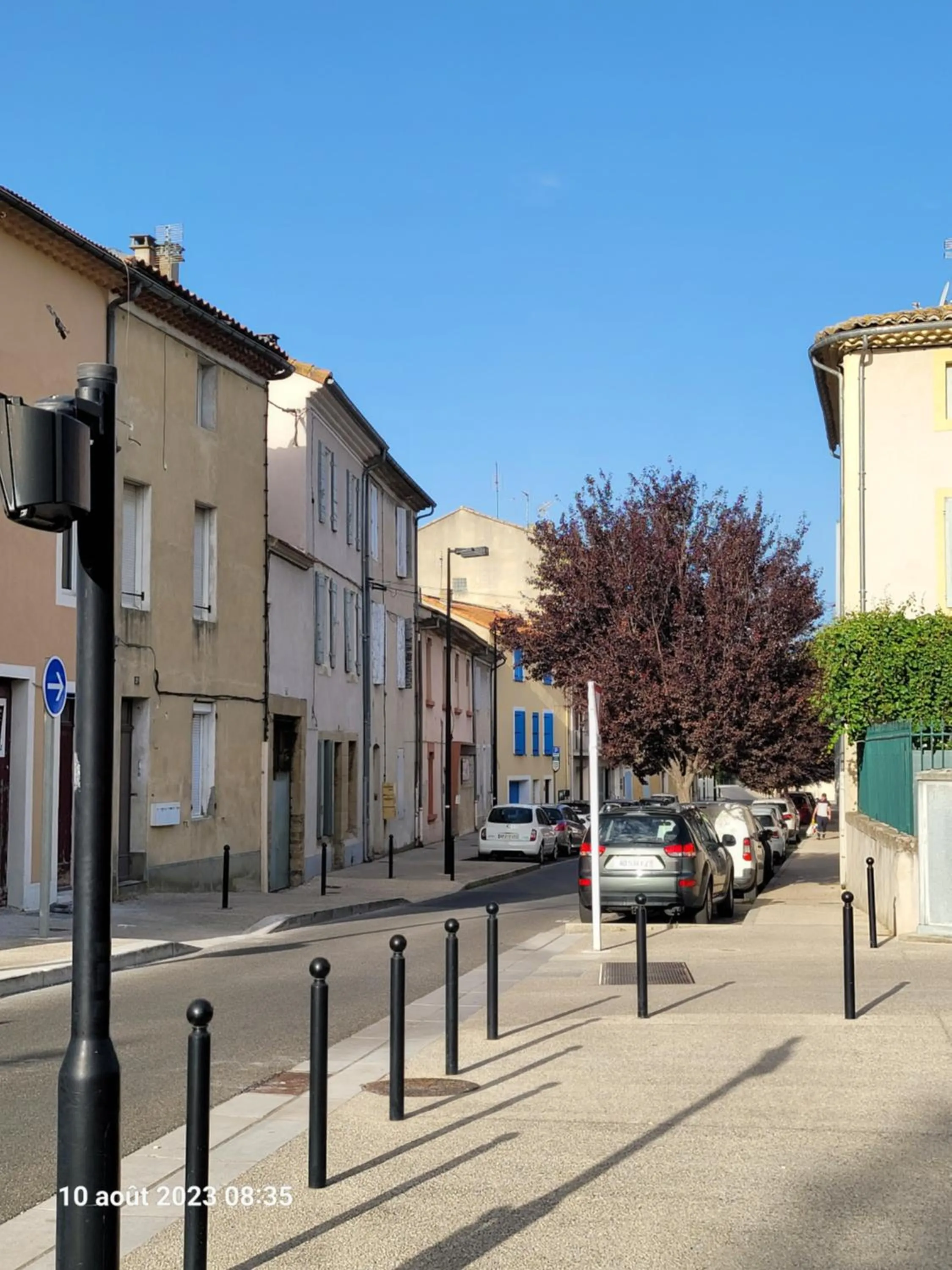 Day in KYRIAD ORANGE Centre Ville - HOTEL & RESTAURANT & BAR - La Galerie d'Art des Princes - Provence Alpes Côte d'Azur - France - Proche A7-A9 - exit21- Châteauneuf-du-Pape Avignon Bollene Nimes - 24h-24h