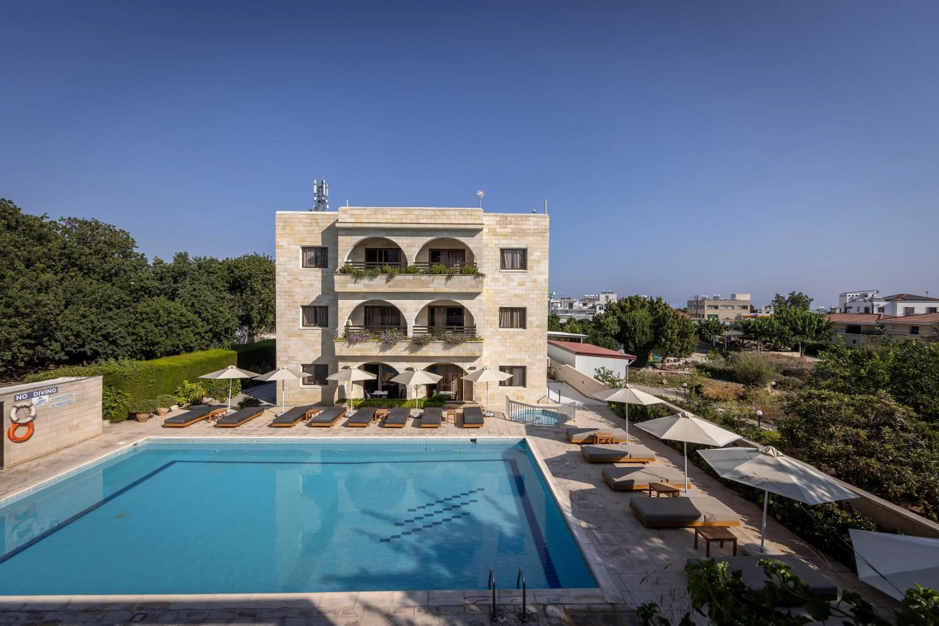 Stephanos Hotel Apartments