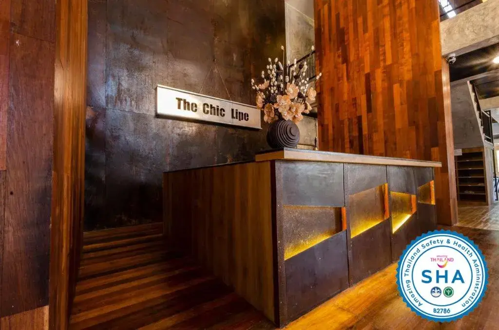 The Chic Lipe The Chic Lipe