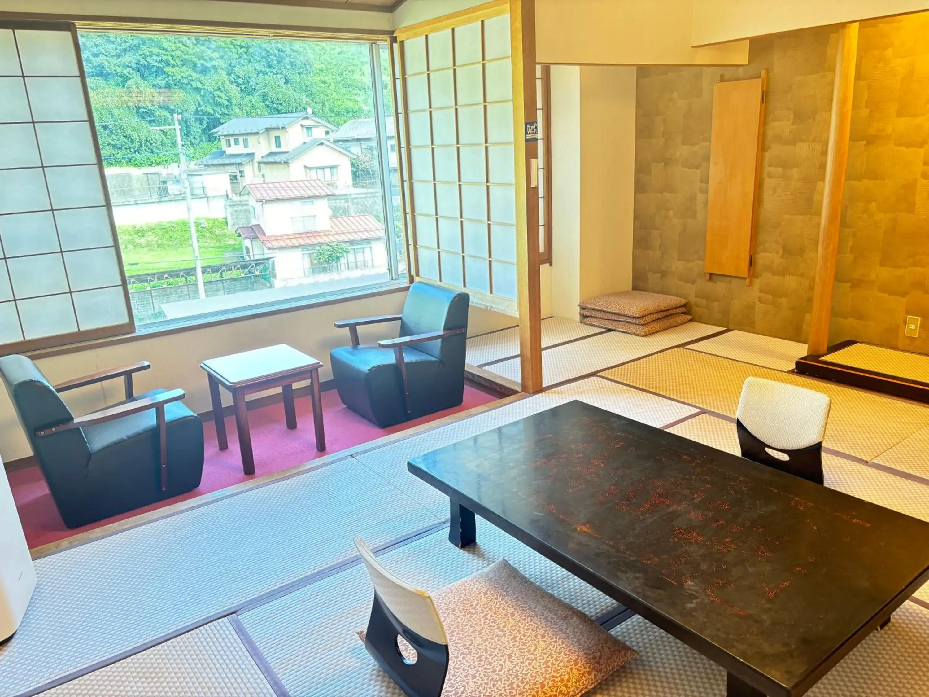 Japanese-Style Quadruple Room in Itoen Hotel Iizakakanouya Japanese-Style Quadruple Room in Itoen Hotel Iizakakanouya