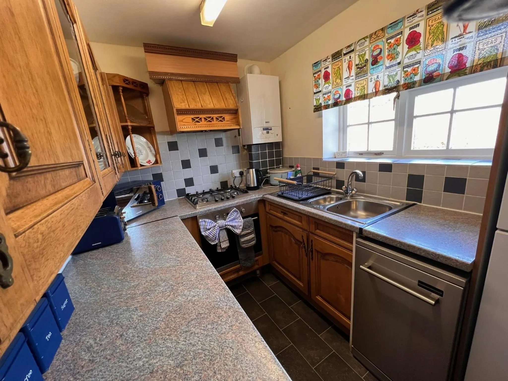 kitchen in Hunston Mill Self Catering Dog Stay For Free