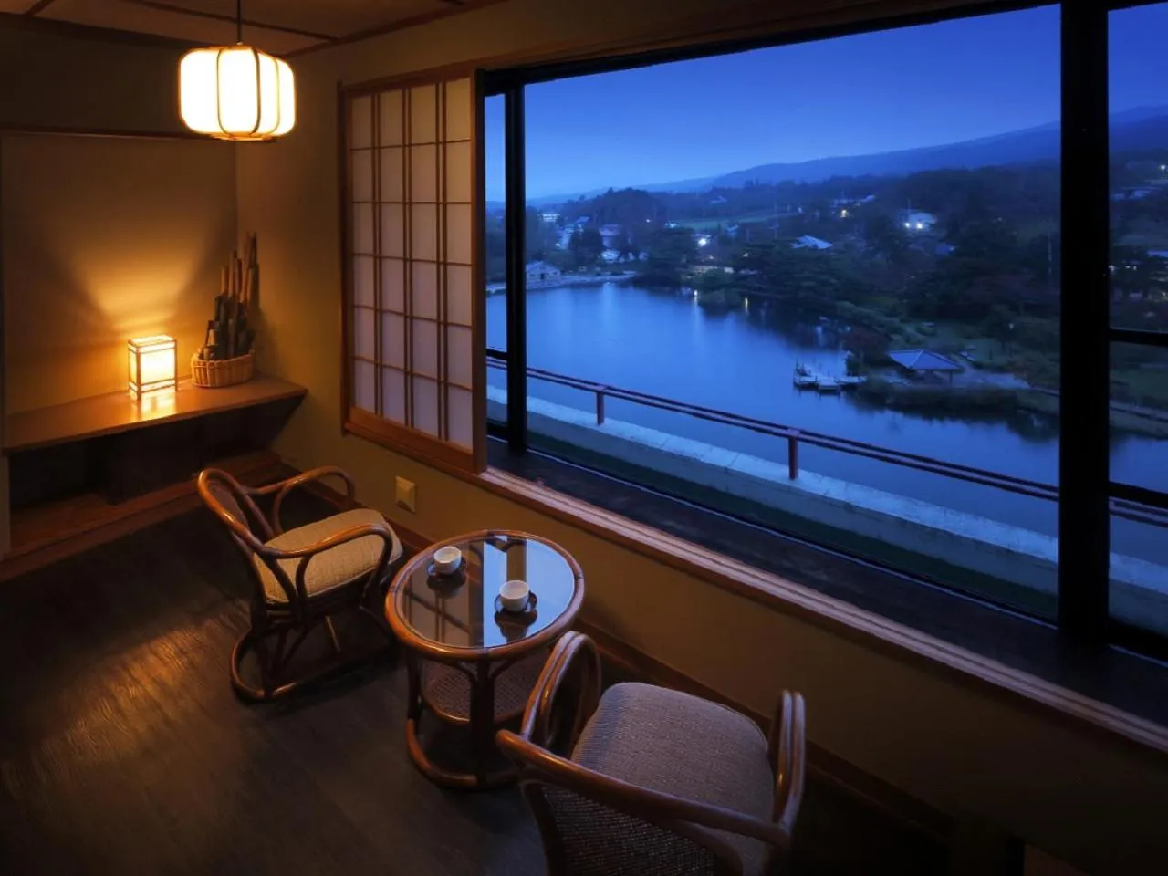 Kagamigaike Hekizantei