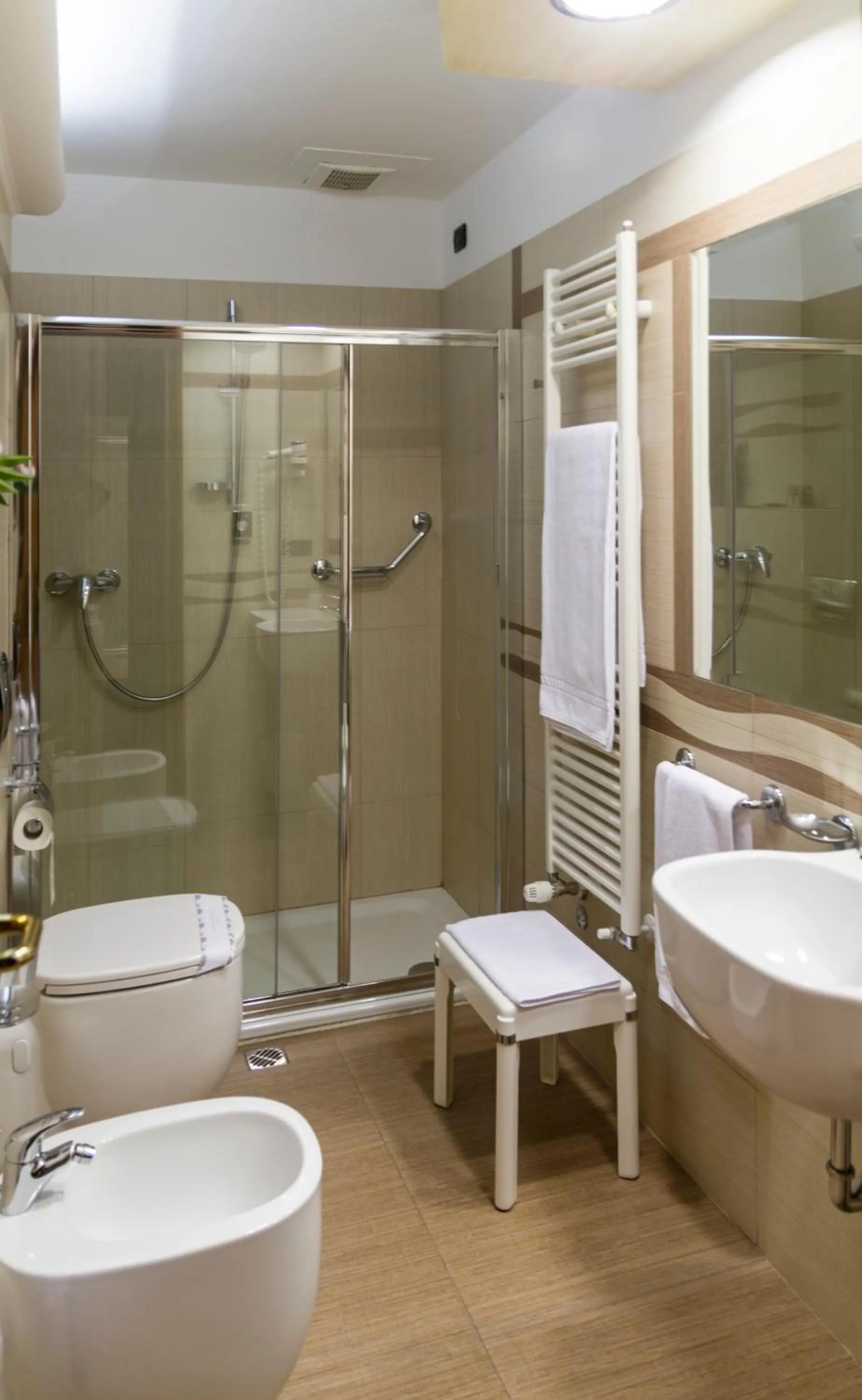 Bathroom in Hotel Pico