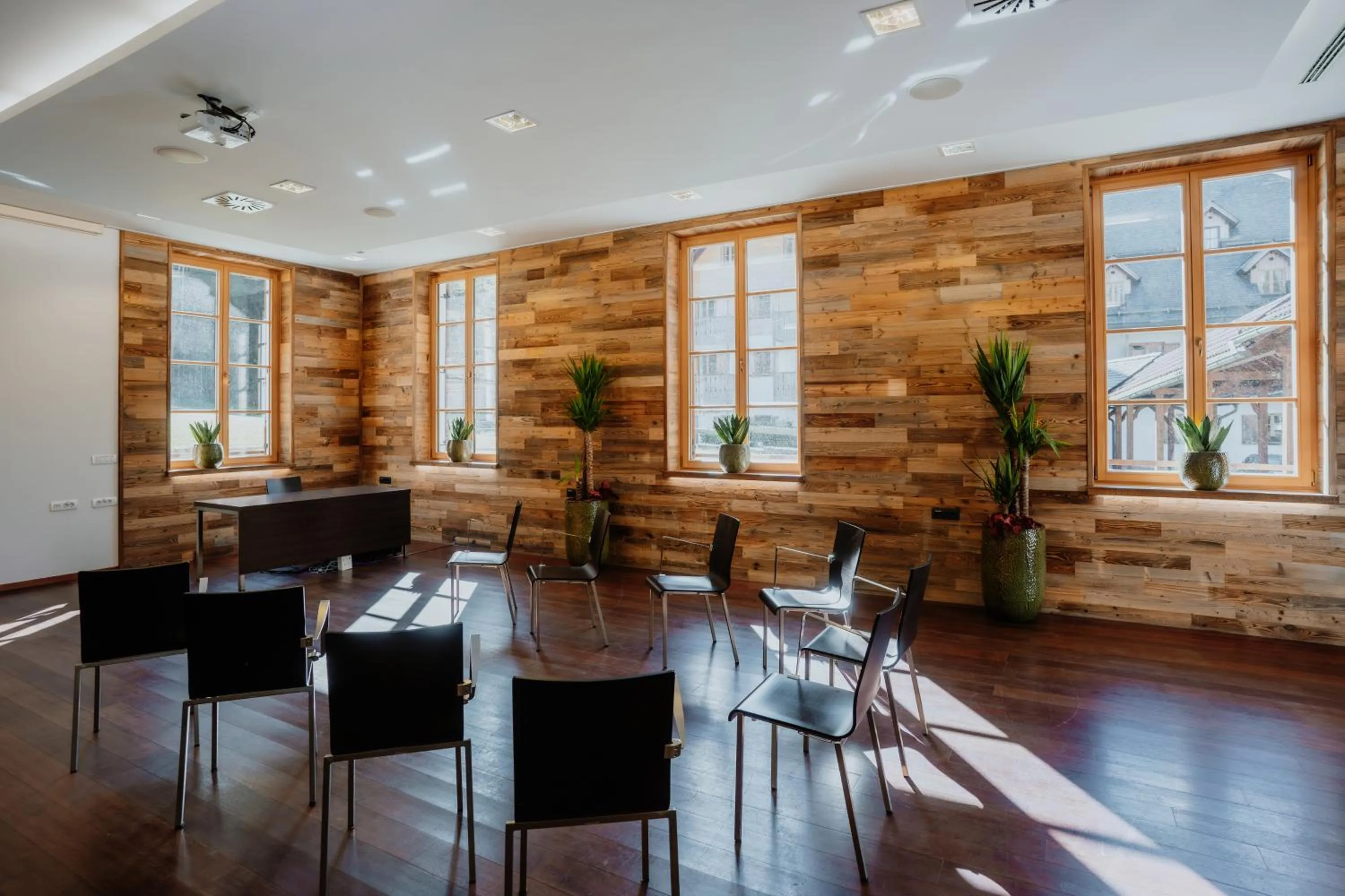 Hotel Plesnik Logar Valley