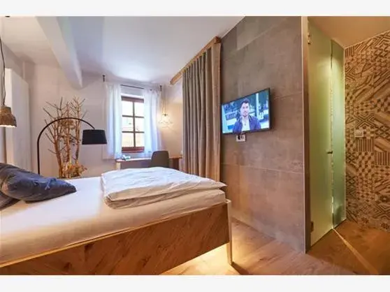 Double Room in Hotel Plesnik Logar Valley Double Room in Hotel Plesnik Logar Valley