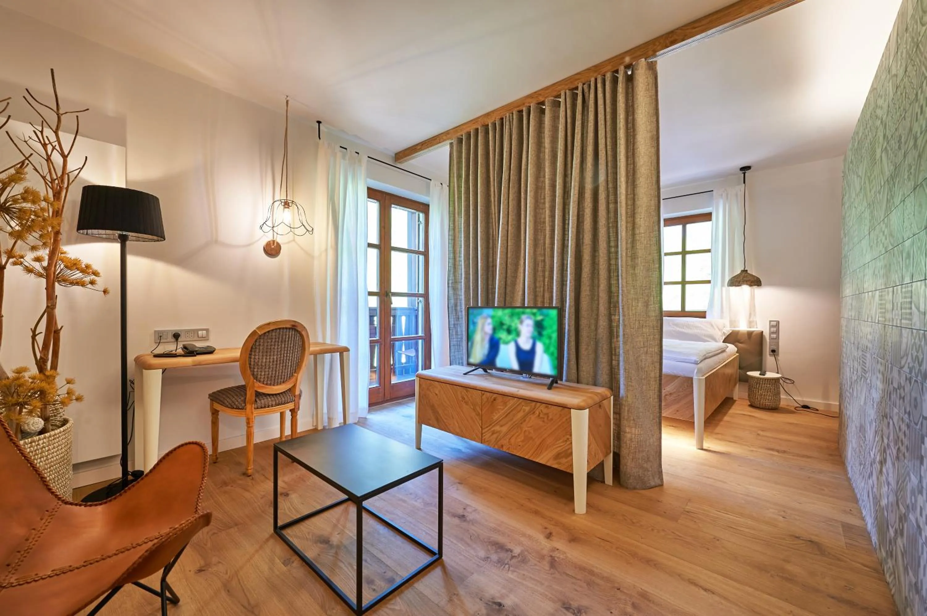 Comfort Double Room with Balcony in Hotel Plesnik Logar Valley