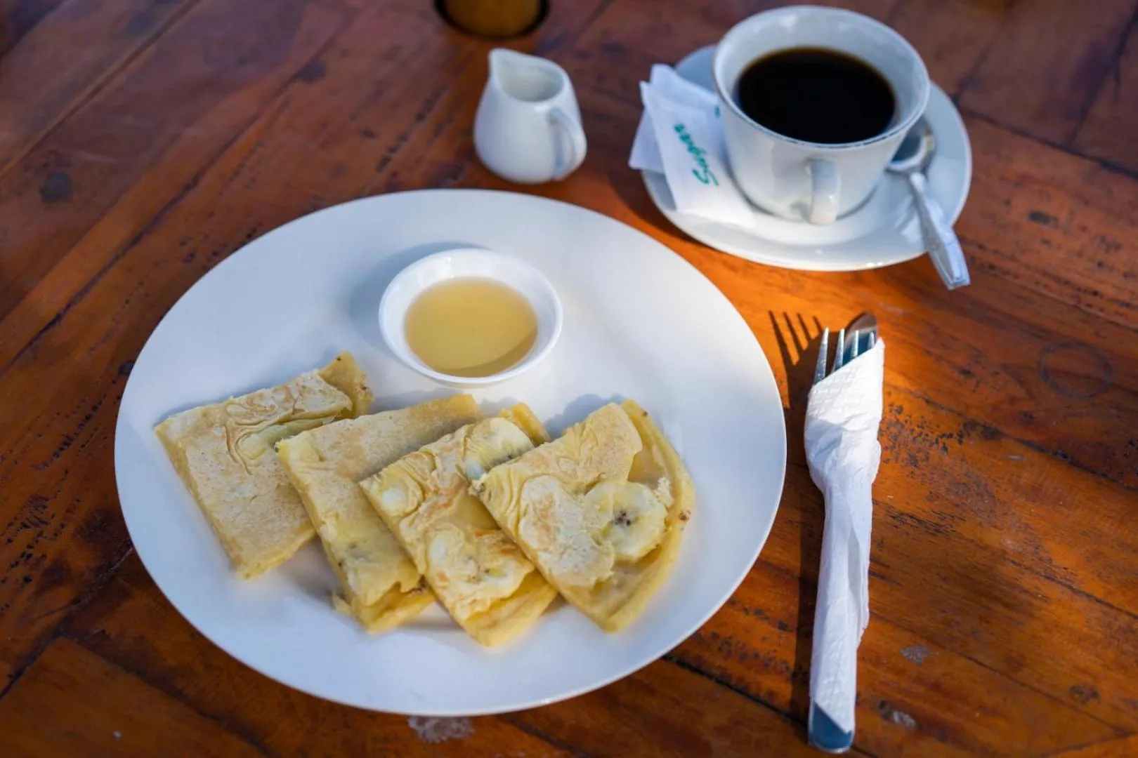 Breakfast in Sundi Ocean Bungalow by ABM