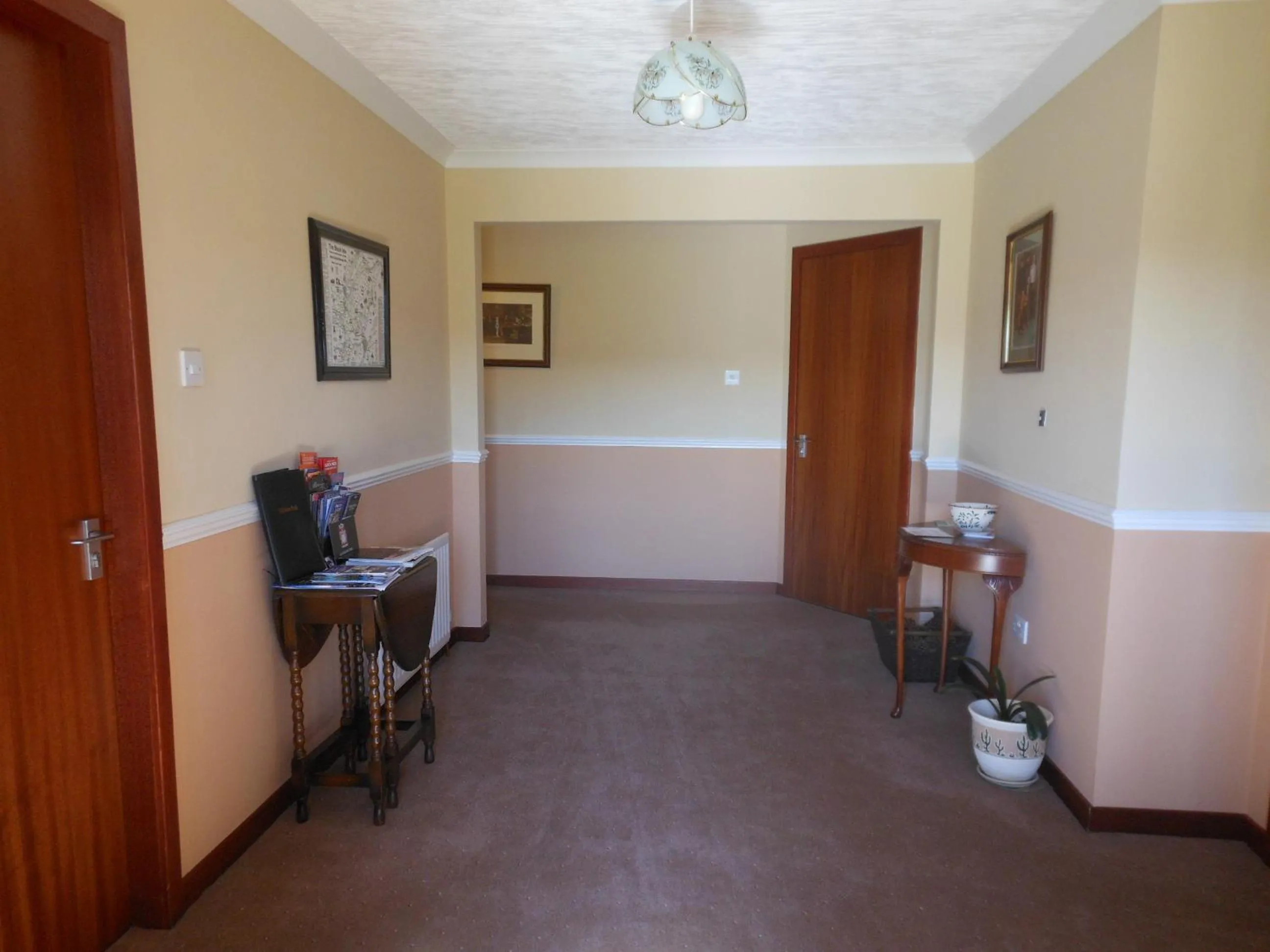 Lobby or reception in Hillview Park