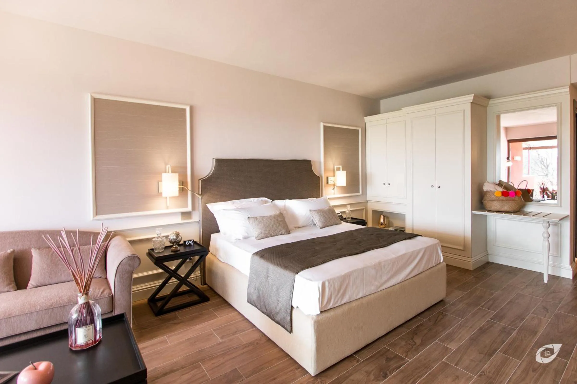 Photo of the whole room, Bed in Buonamico Wine Resort