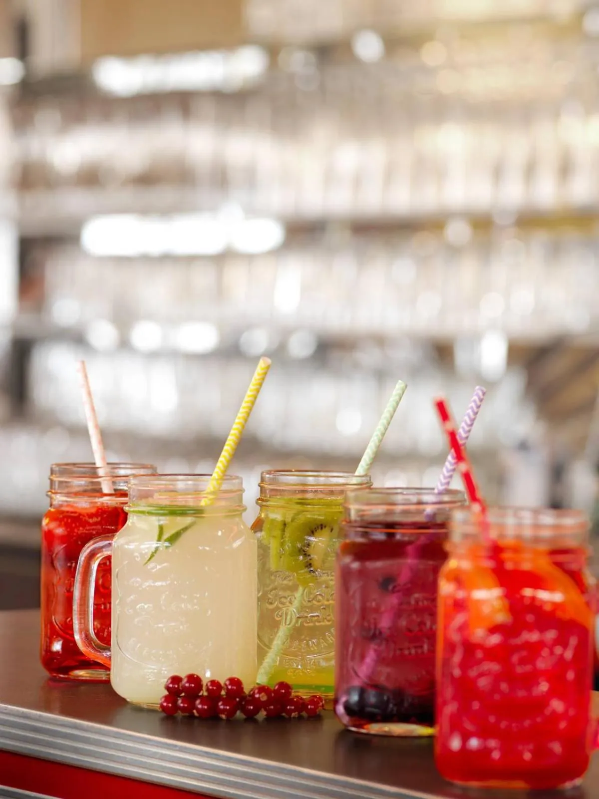 Restaurant/places to eat in Road House Hotel