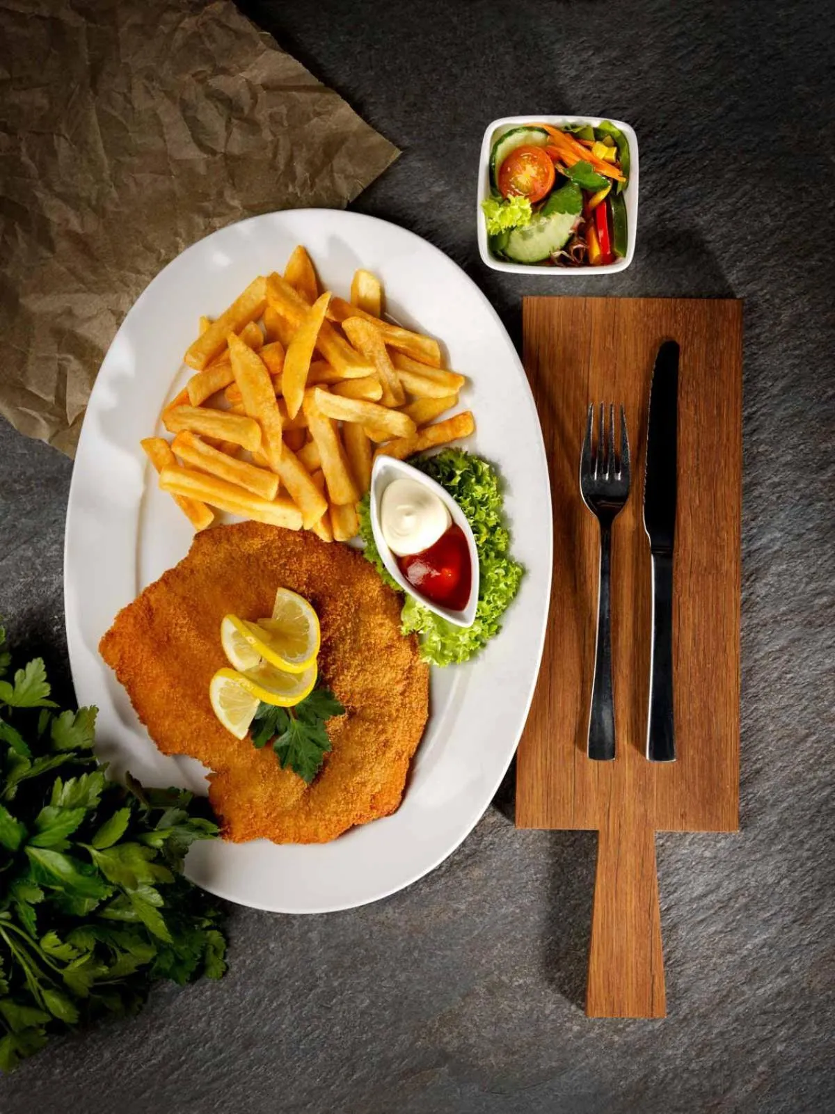 Restaurant/places to eat in Road House Hotel