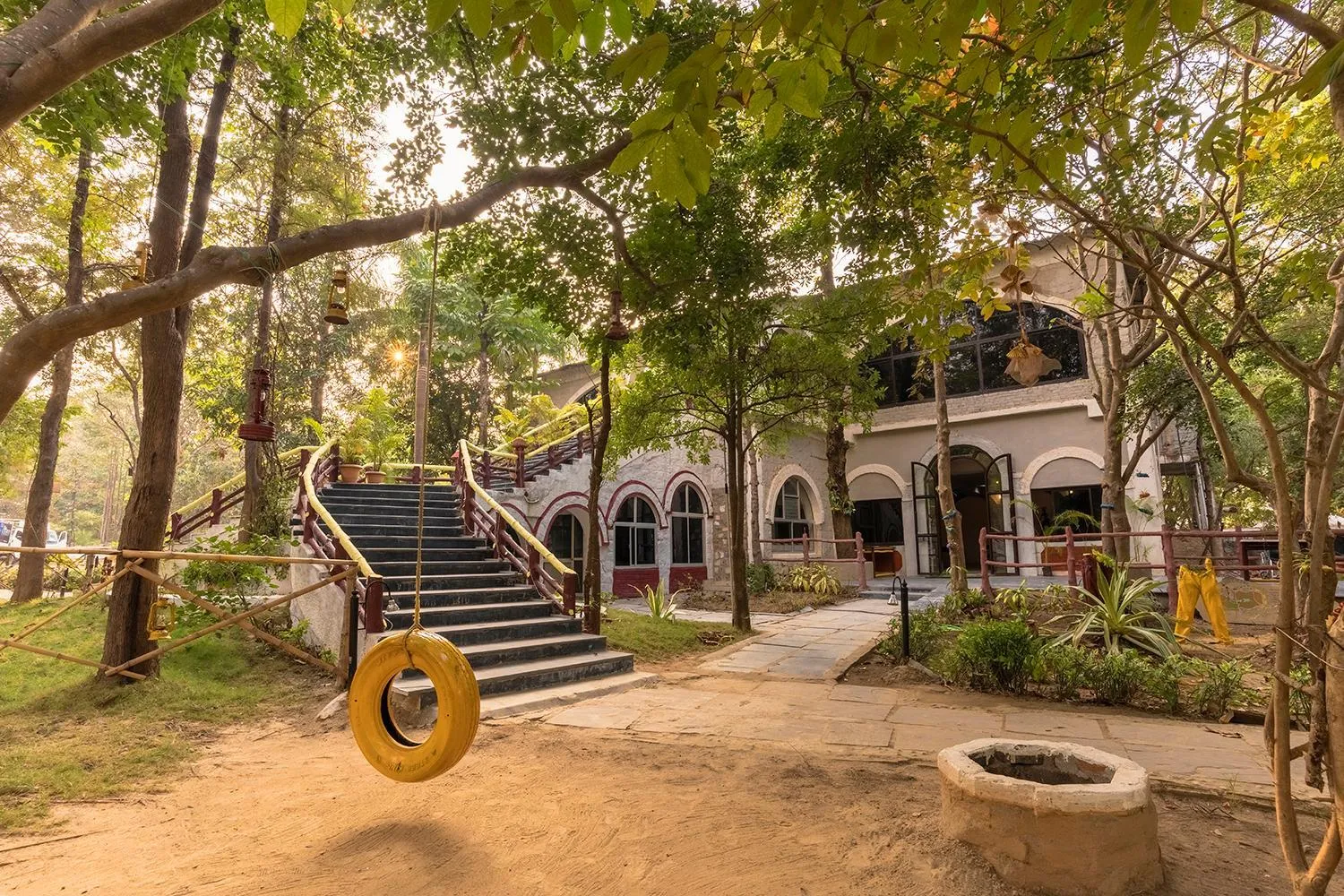 Property building in Jungle King Resort
