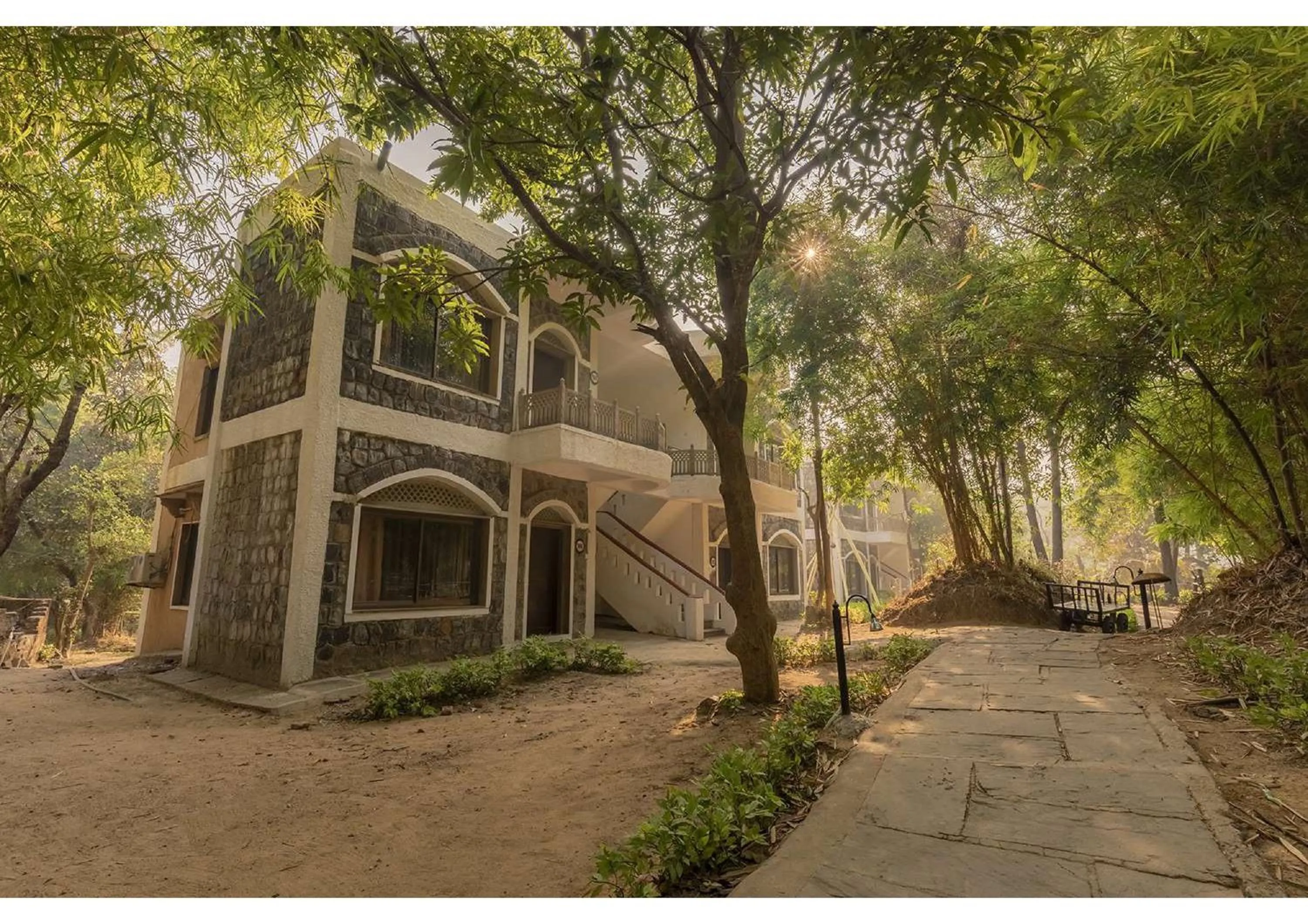 Property building in Jungle King Resort