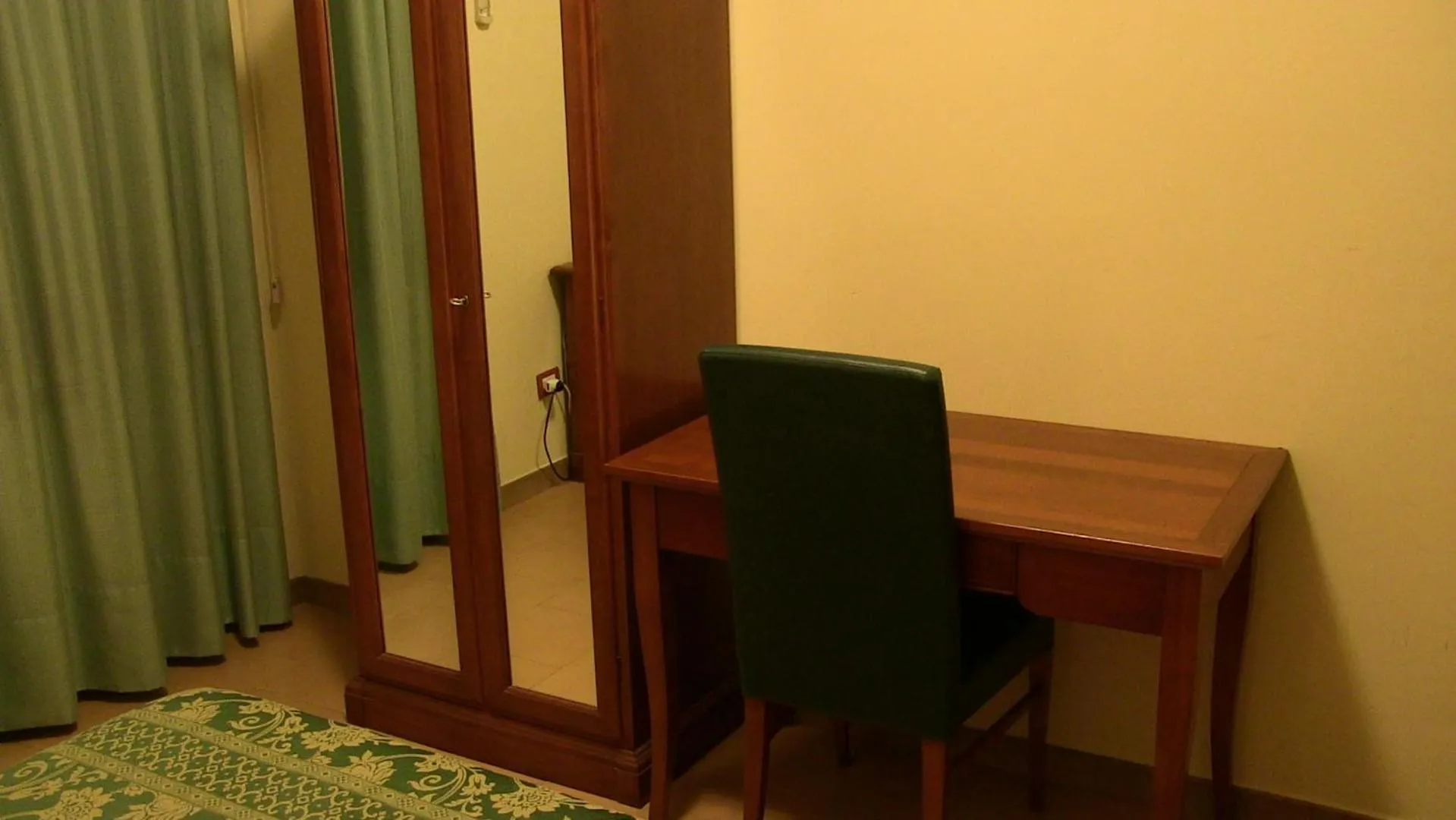 Bedroom in Hotel Due Pini