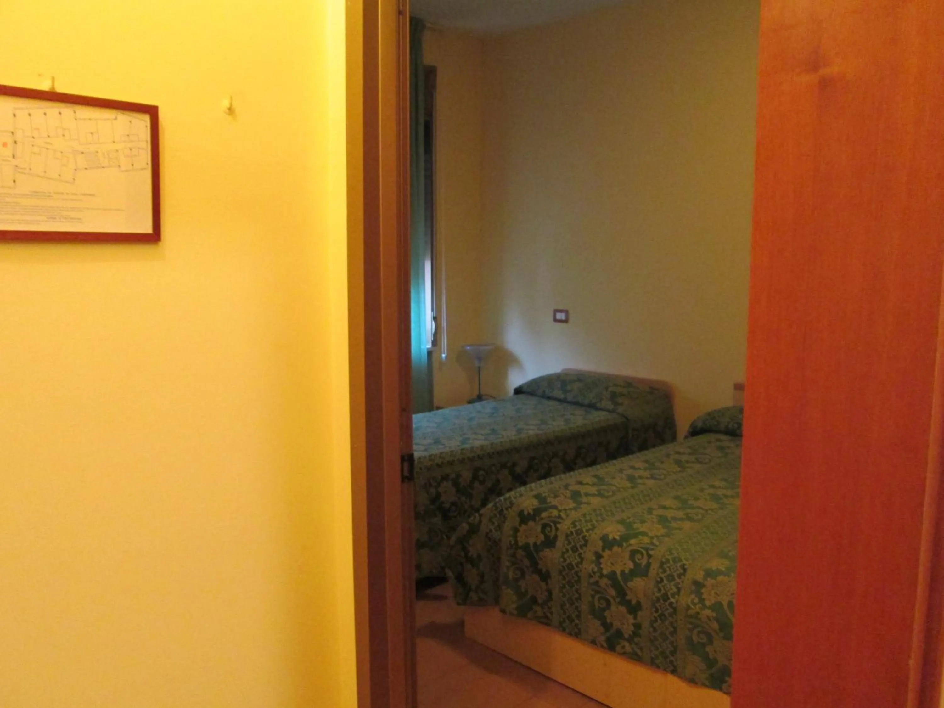 Bedroom, Bed in Hotel Due Pini