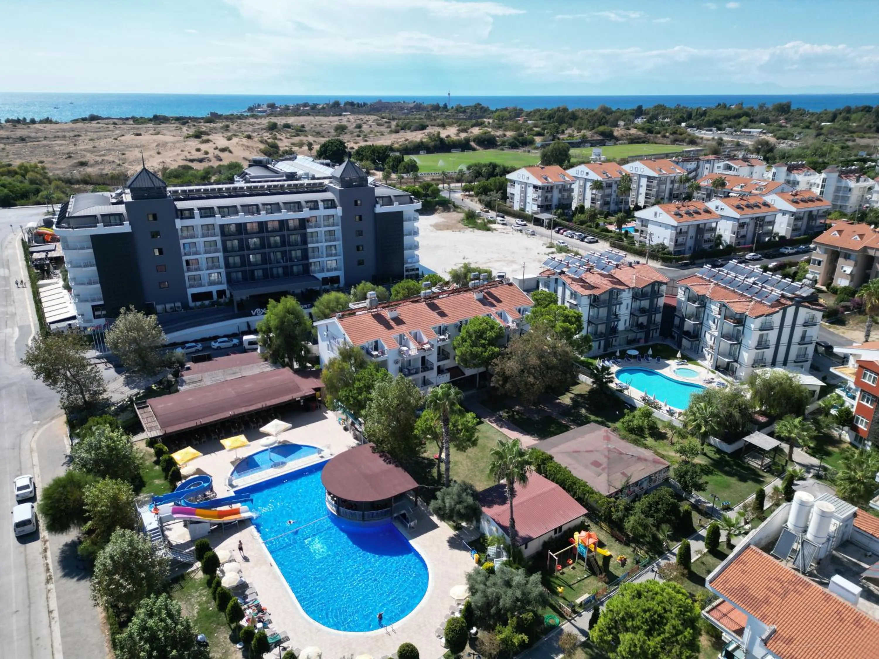 Property building in Irem Garden Hotel & Apartments