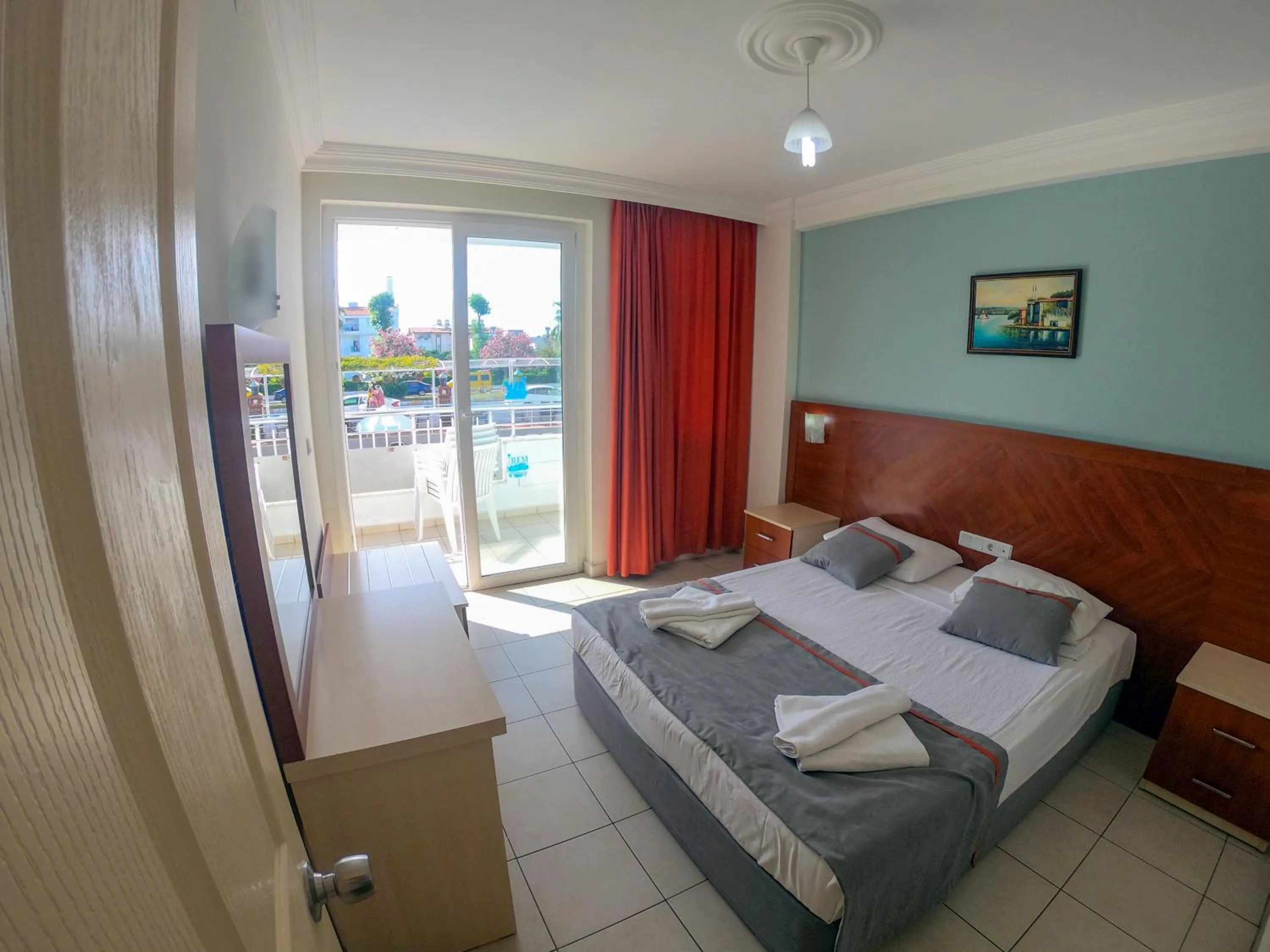 Bed in Irem Garden Hotel & Apartments