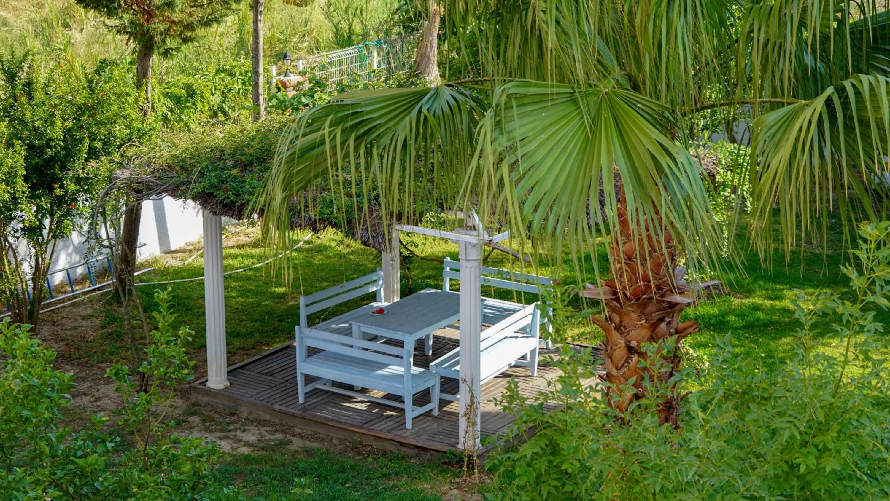 Patio in Irem Garden Hotel & Apartments