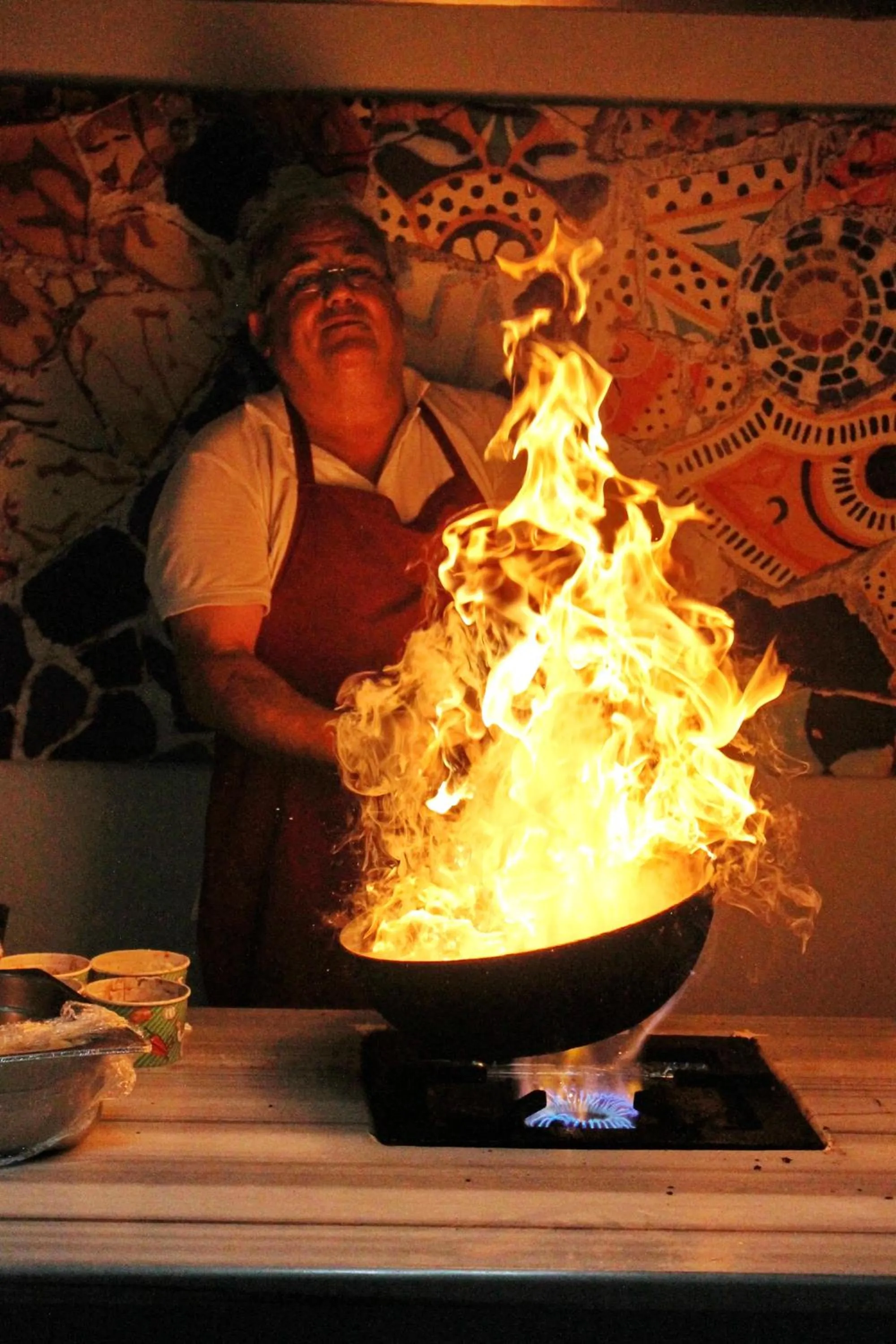 Restaurant/places to eat in Irem Garden Hotel & Apartments