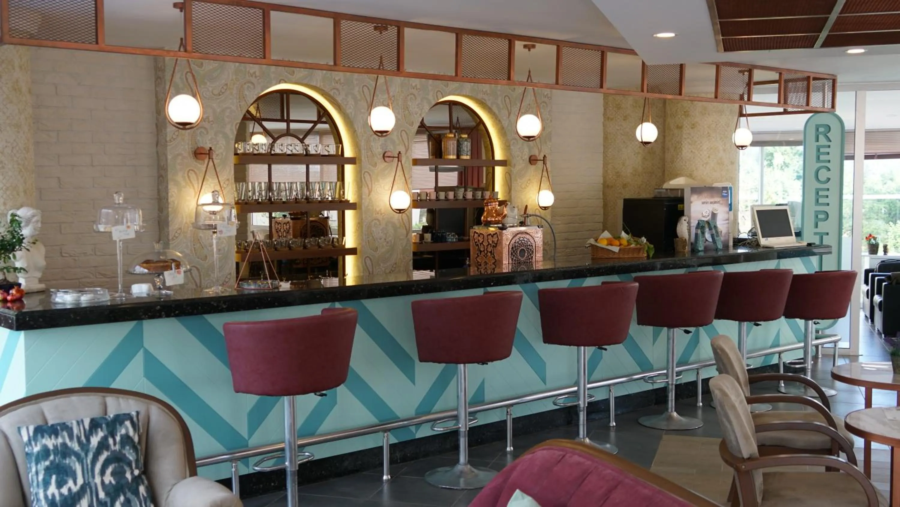 Lounge or bar in Irem Garden Hotel & Apartments