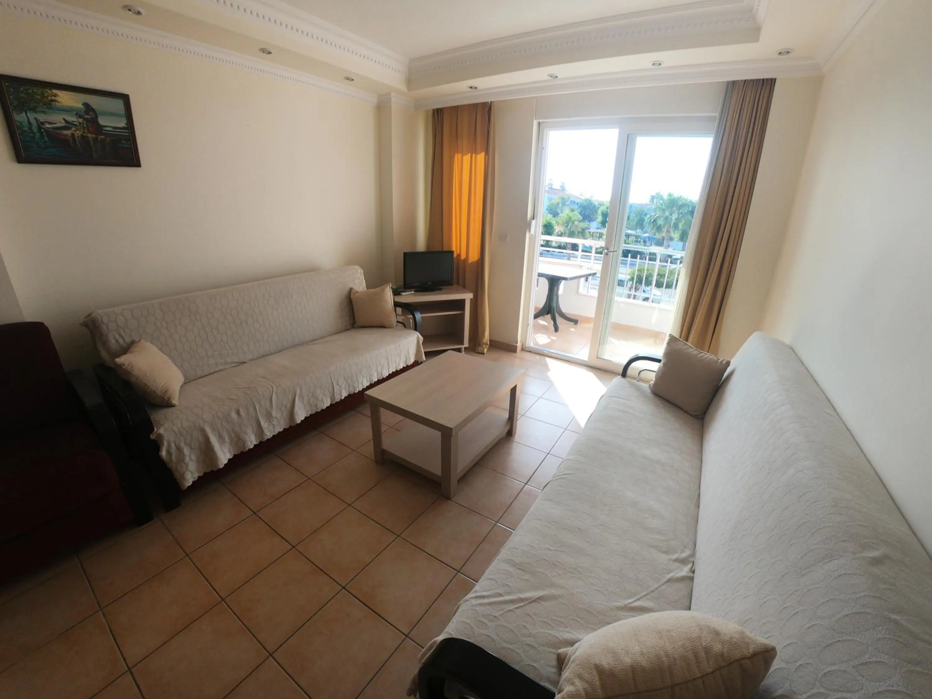 Living room in Irem Garden Hotel & Apartments