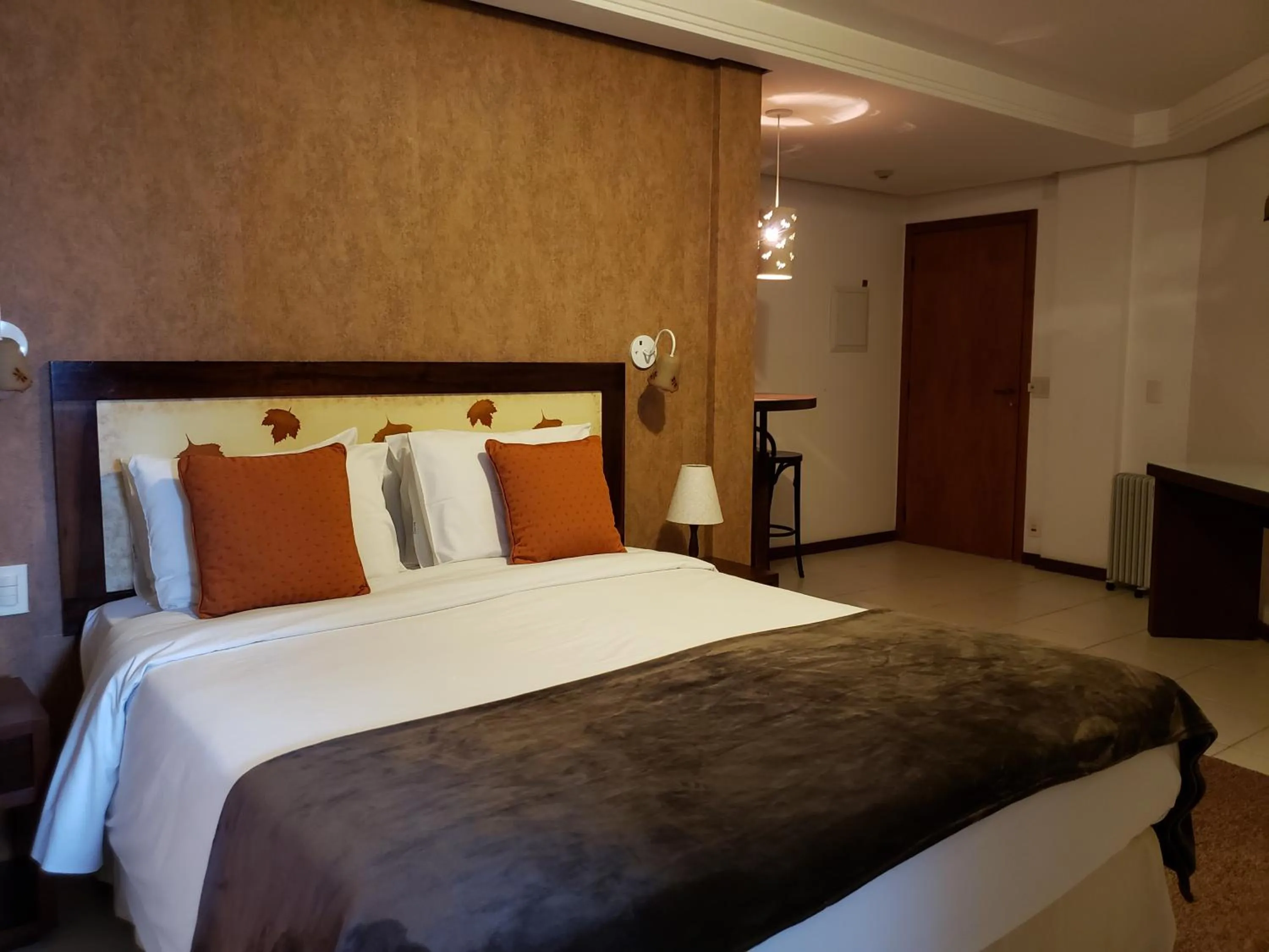 Photo of the whole room, Bed in Pousada Cheverny - Fácil acesso ao centrinho e Baden Bar