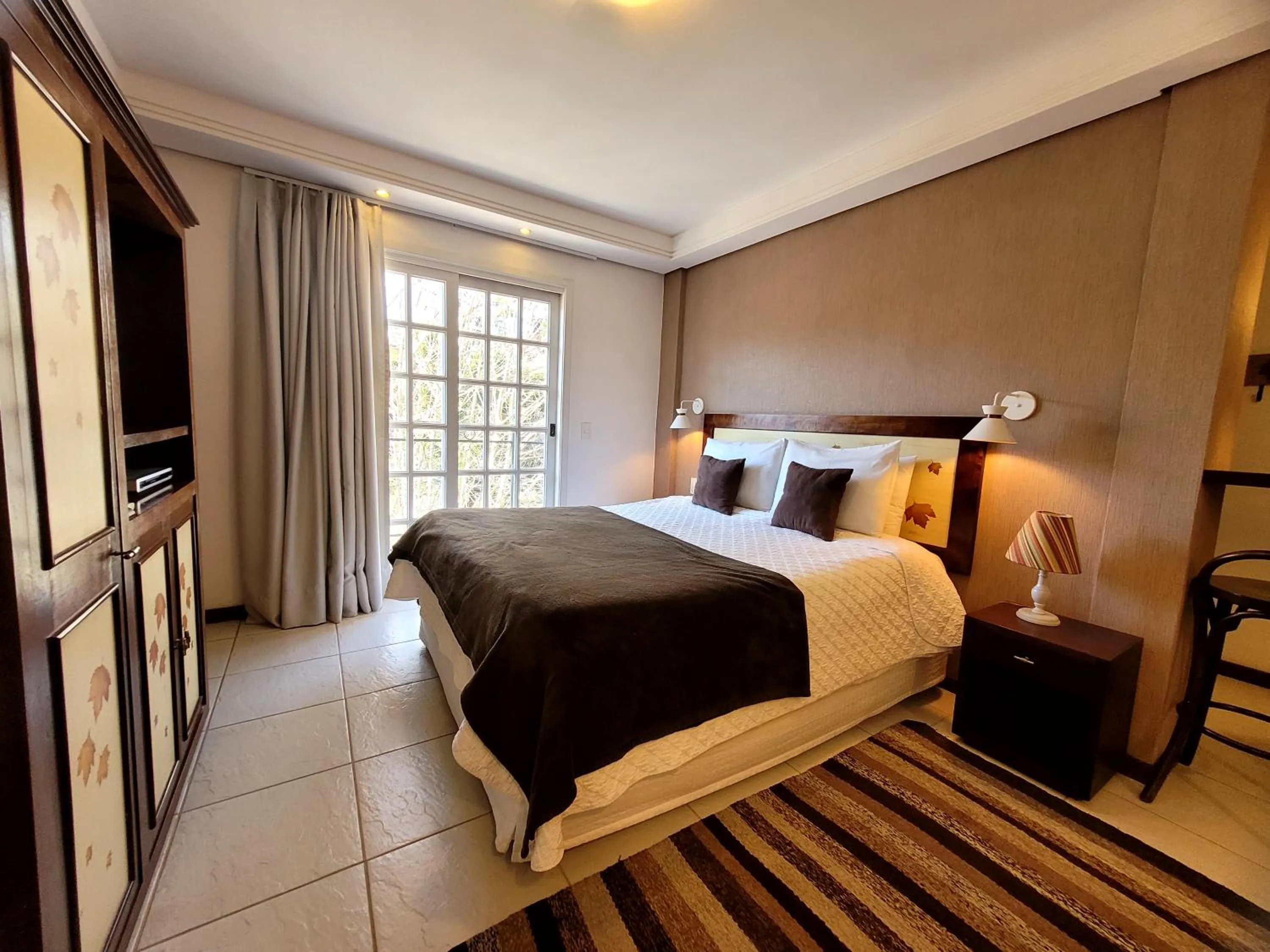 Bed in Pousada Cheverny - Fácil acesso ao centrinho e Baden Bar