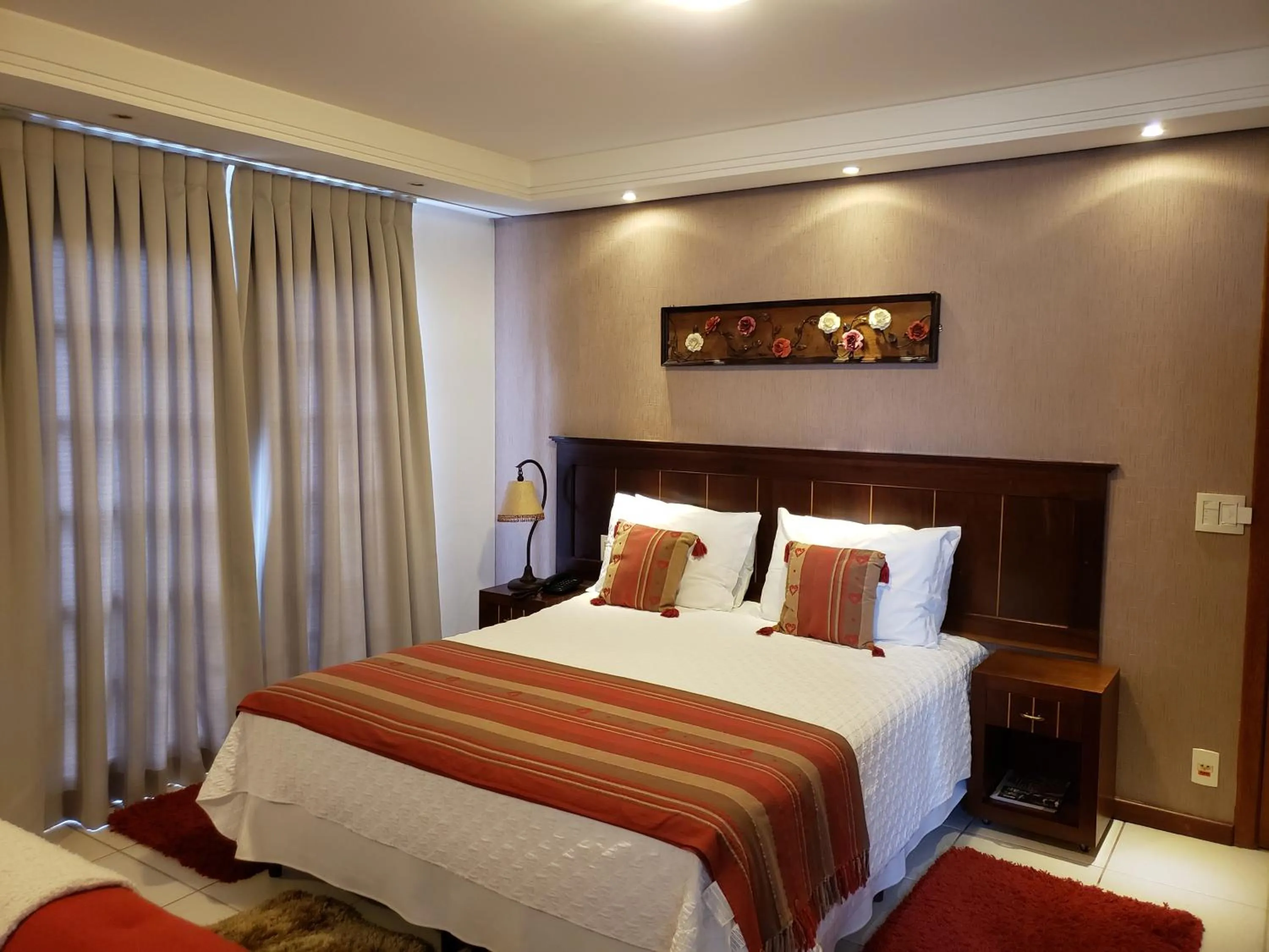 Bed in Pousada Cheverny - Fácil acesso ao centrinho e Baden Bar