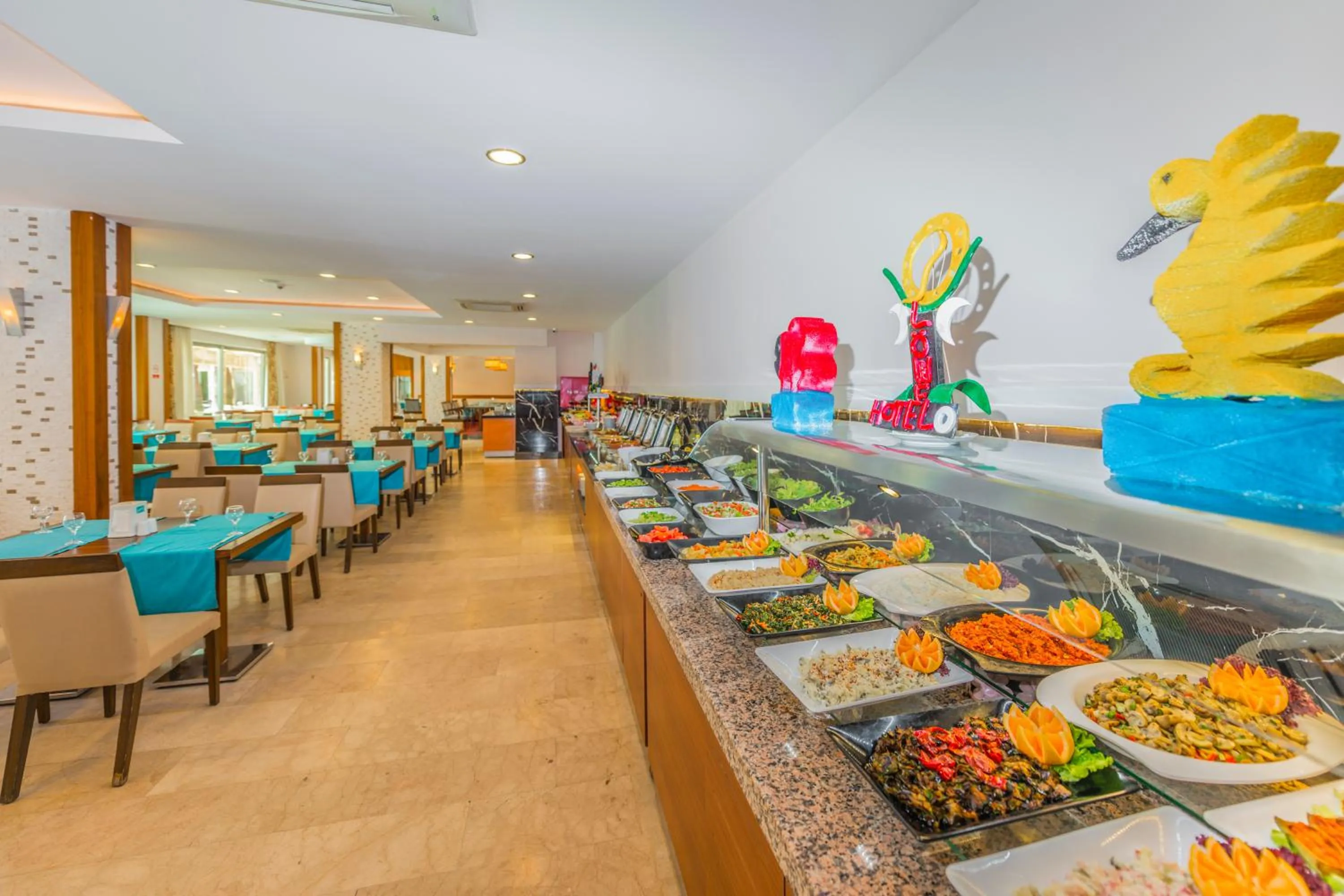 Restaurant/places to eat in Side Löwe Hotel