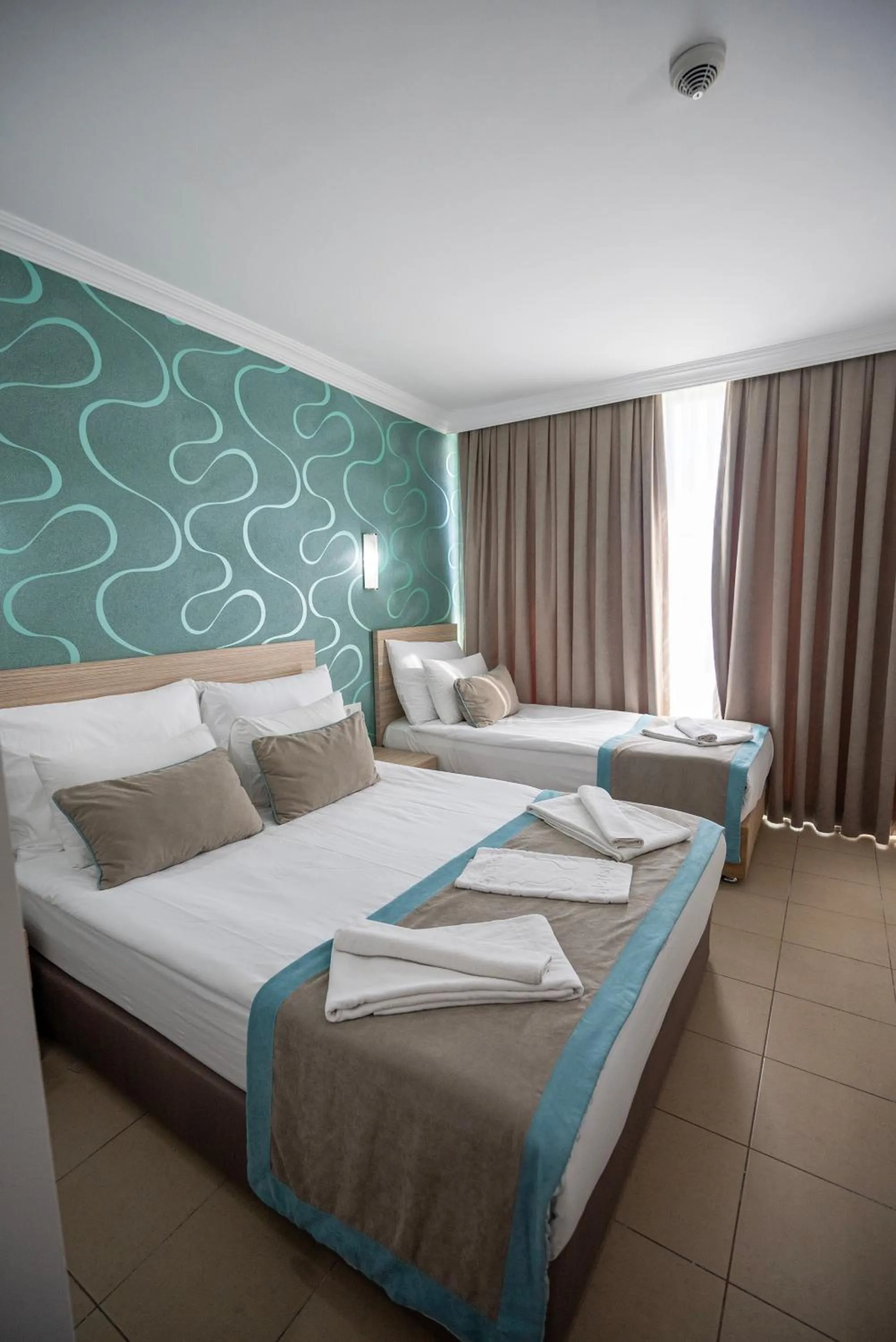 Bed in Side Löwe Hotel