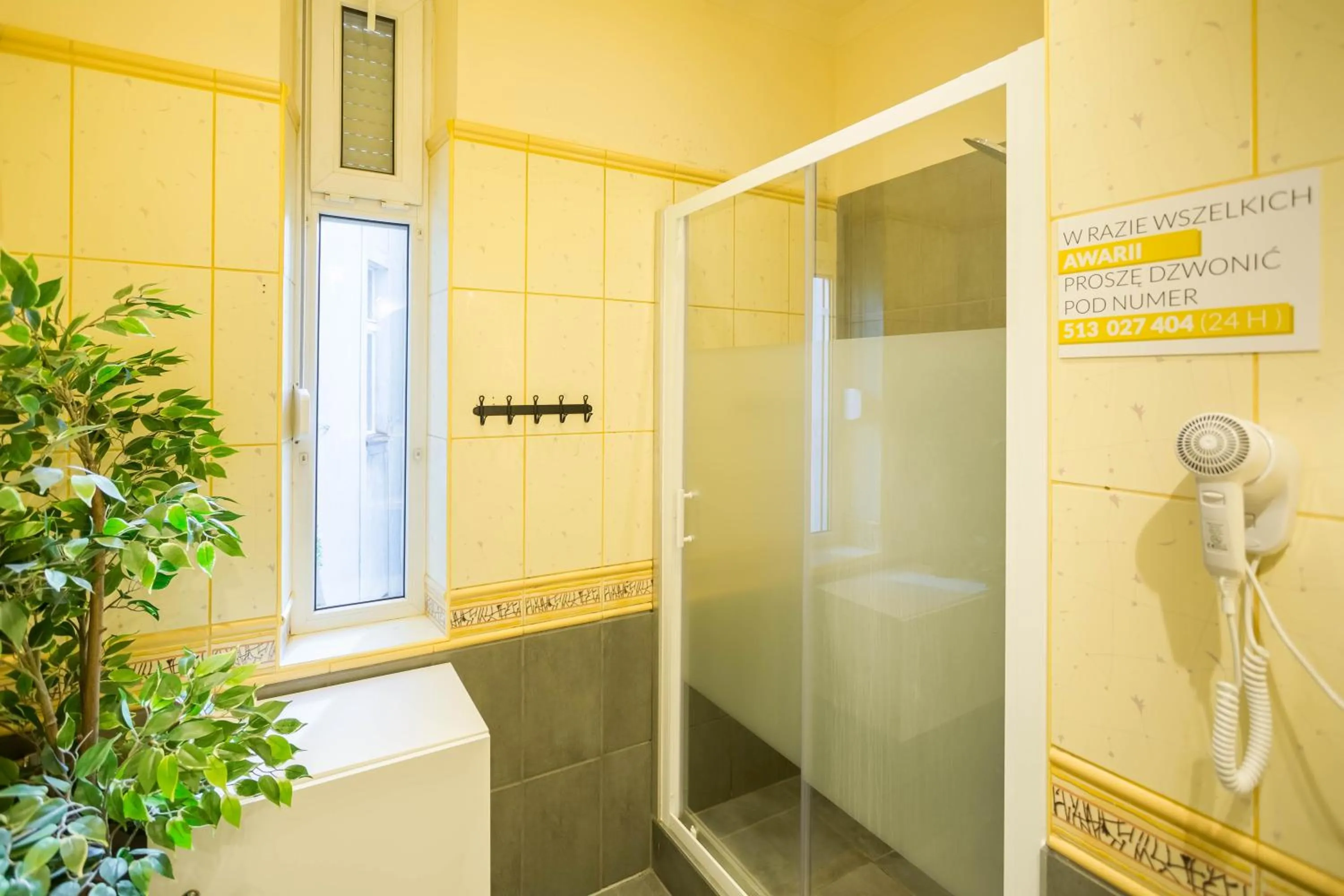Shower in Villa Wilda